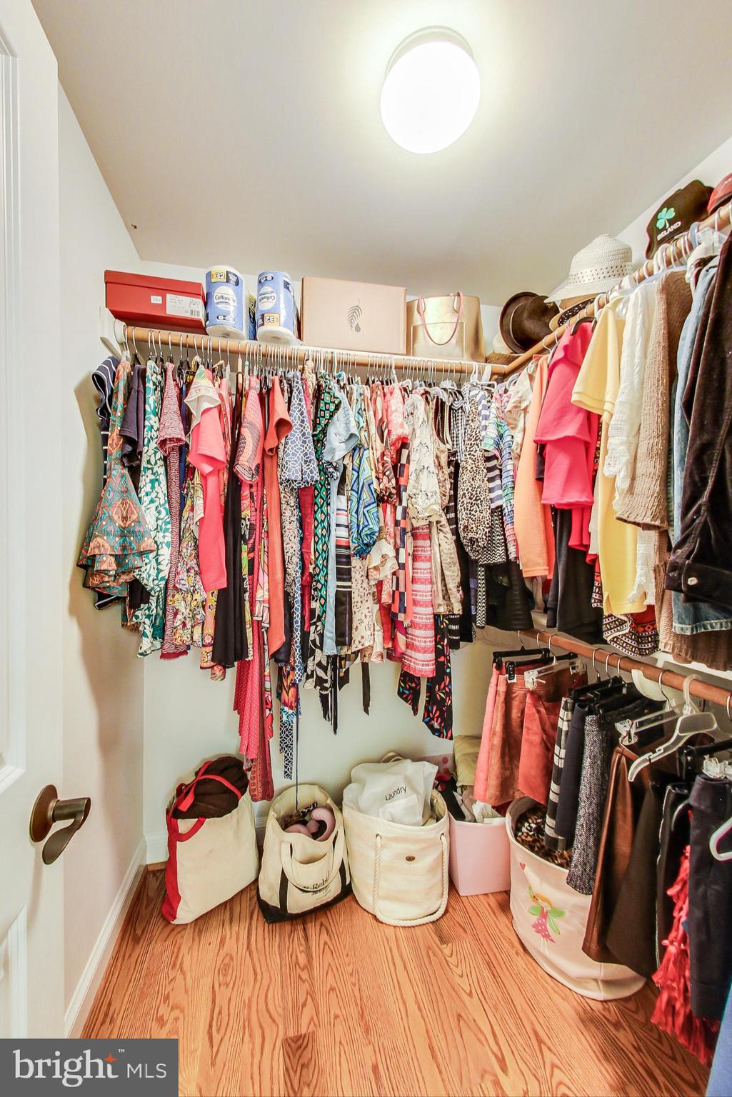 KINGCREST - Residential