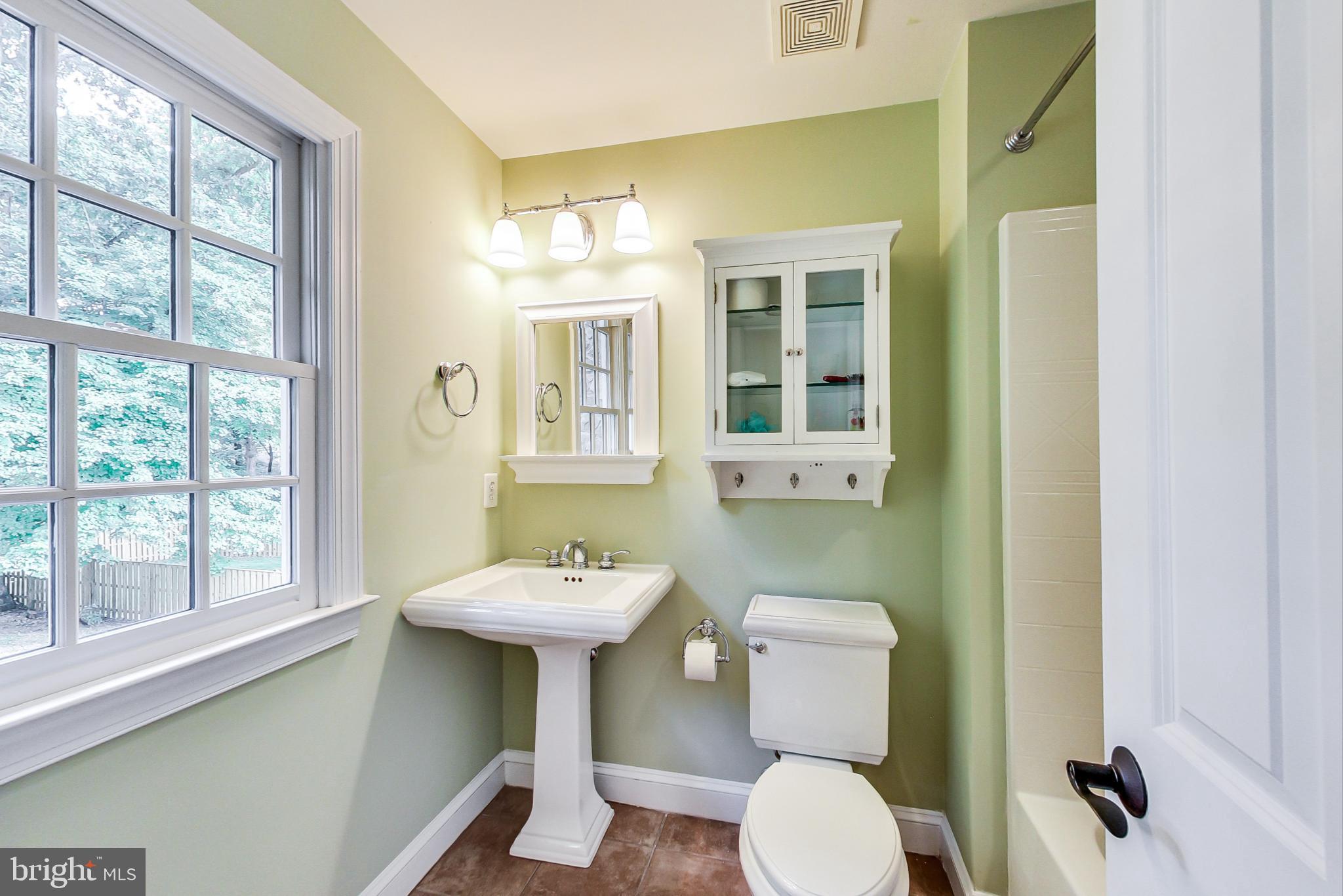 KINGCREST - Residential