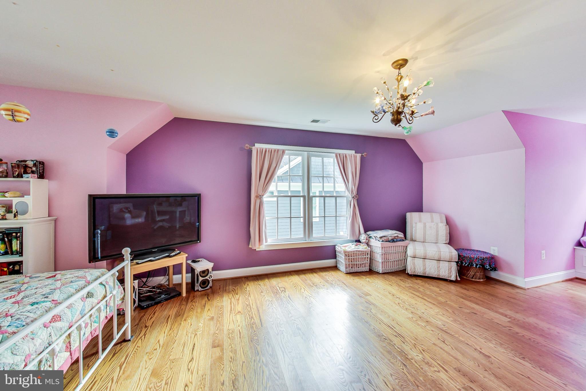 KINGCREST - Residential