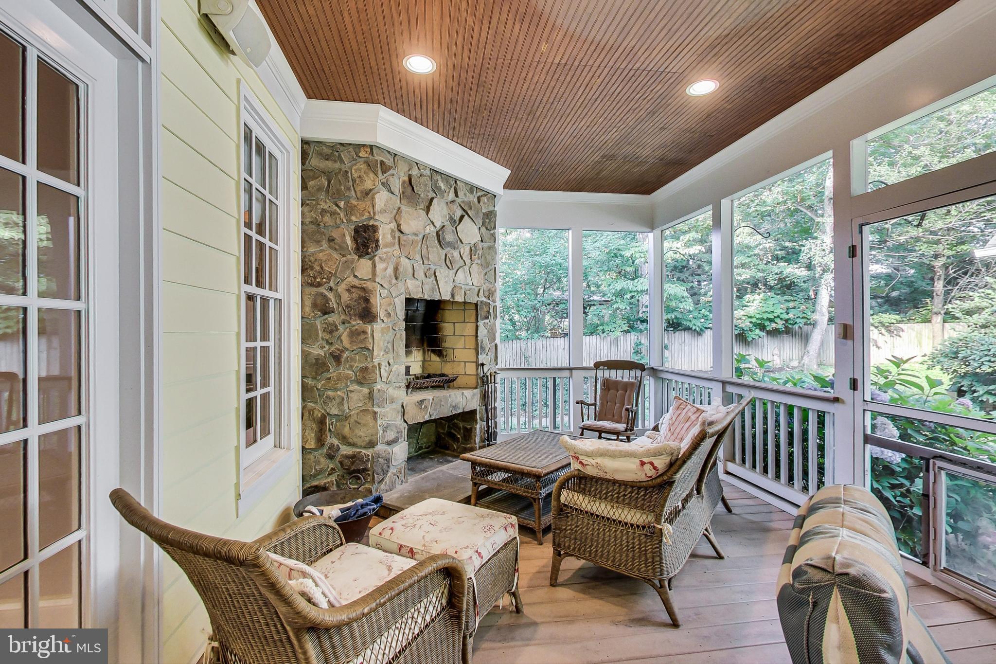 KINGCREST - Residential