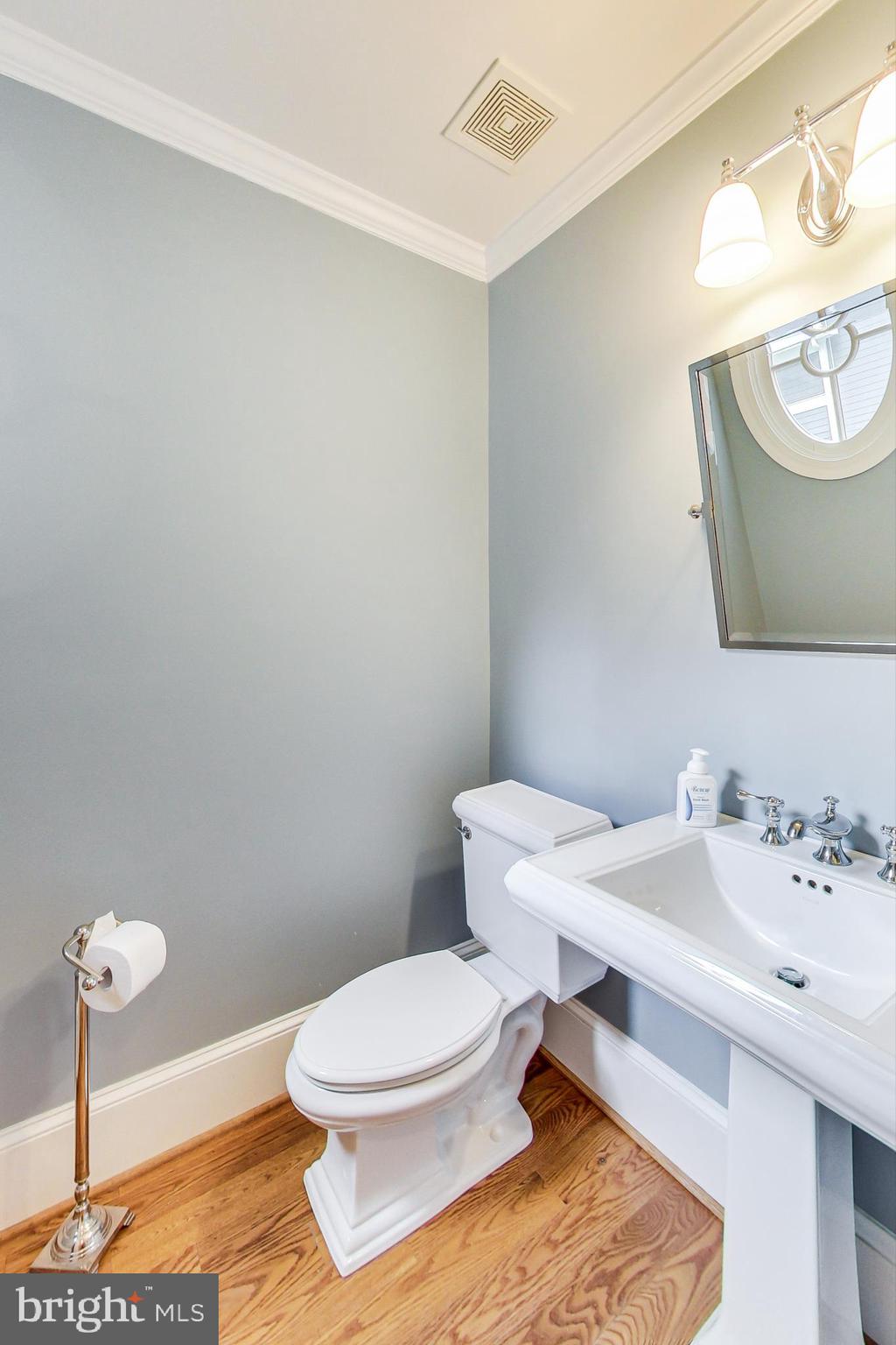 KINGCREST - Residential