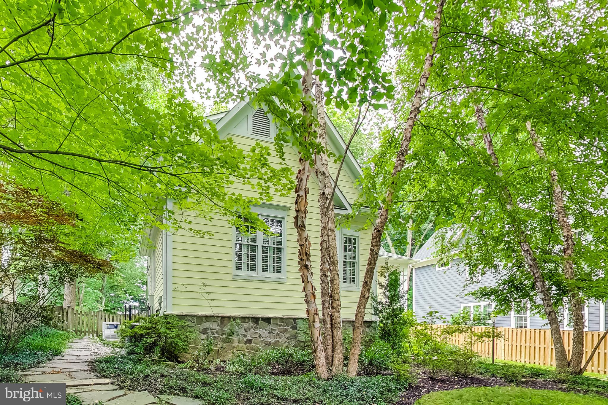 KINGCREST - Residential