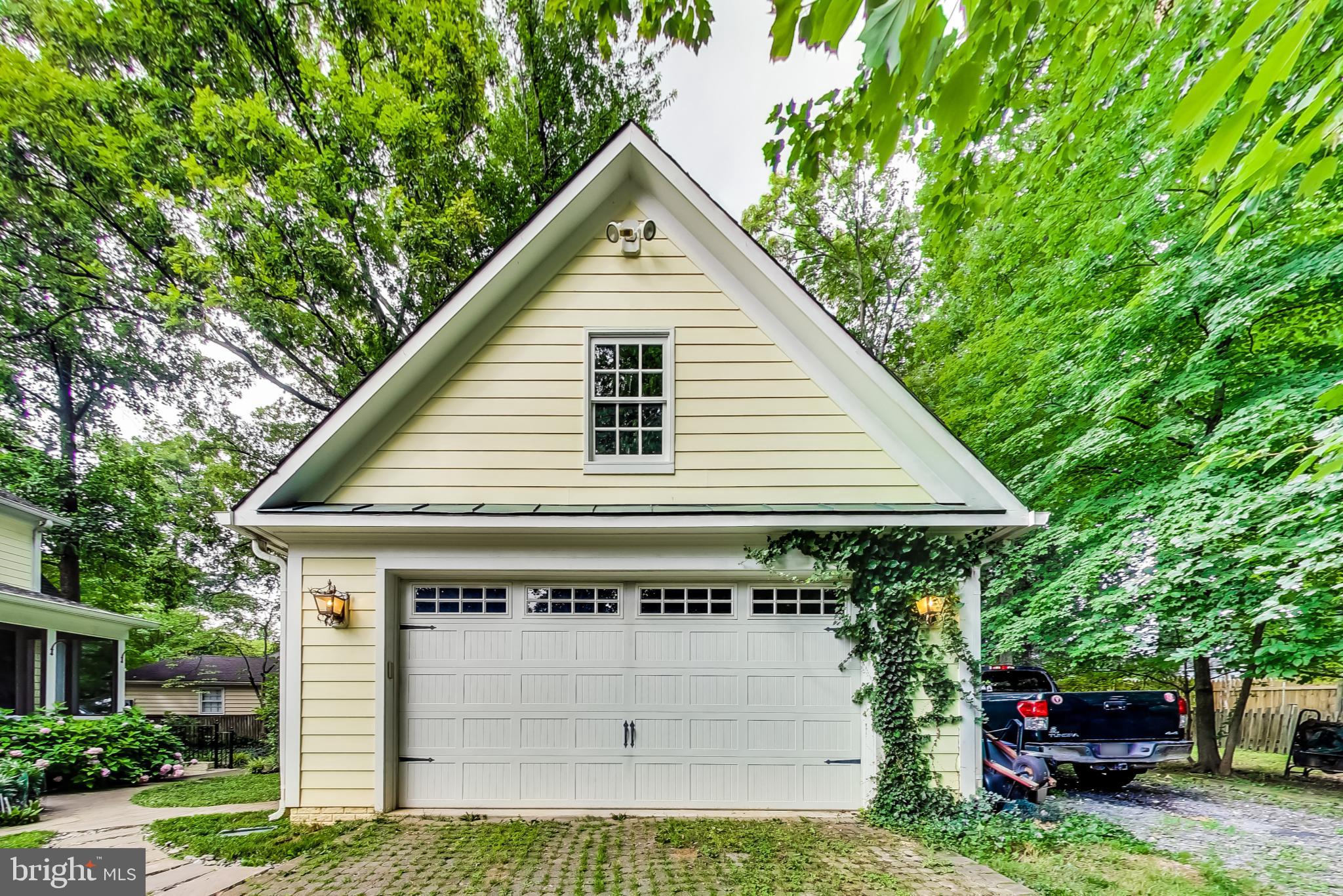 KINGCREST - Residential