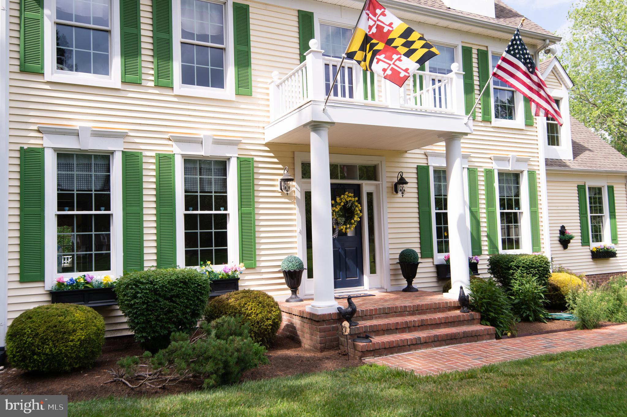 WAVERLY ISLAND ESTATES - Residential