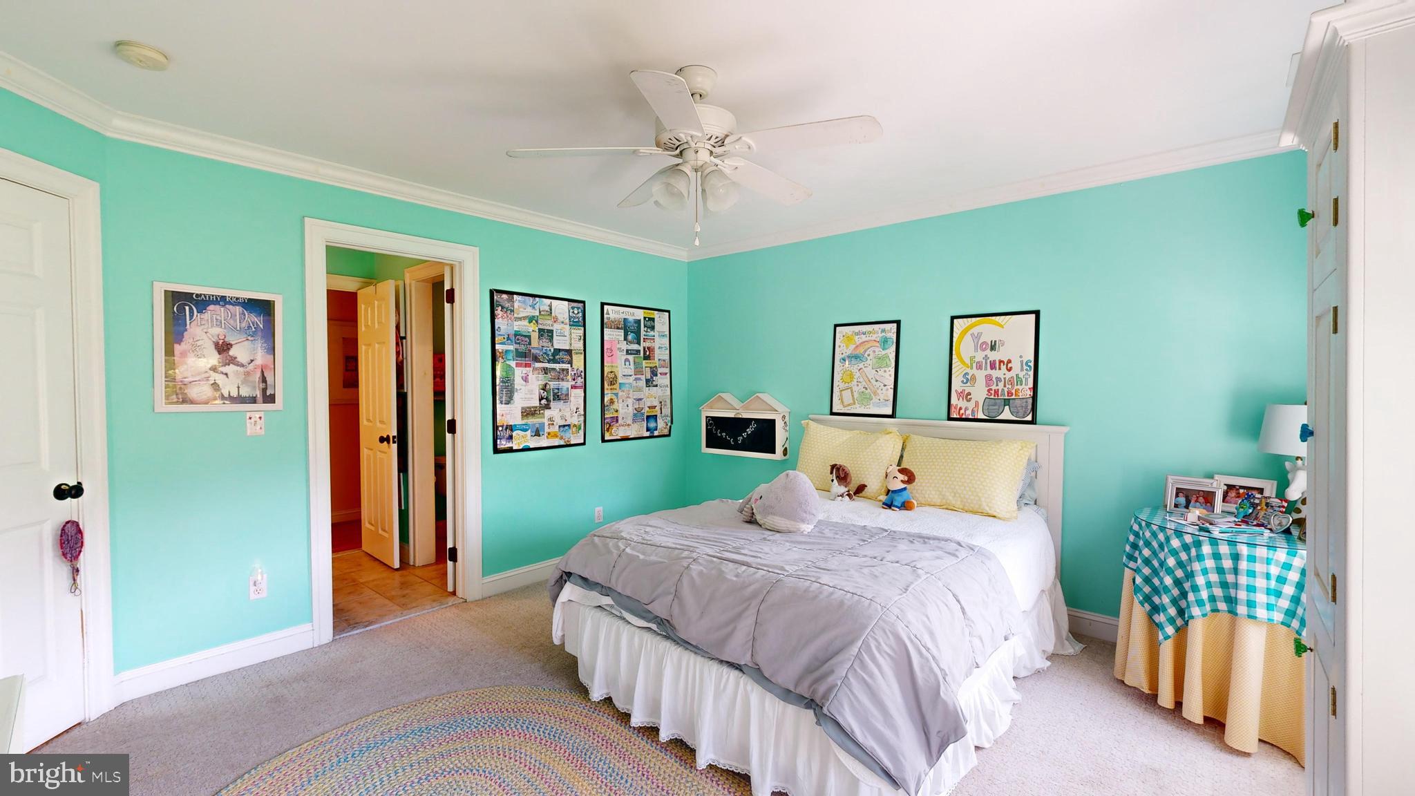 WAVERLY ISLAND ESTATES - Residential