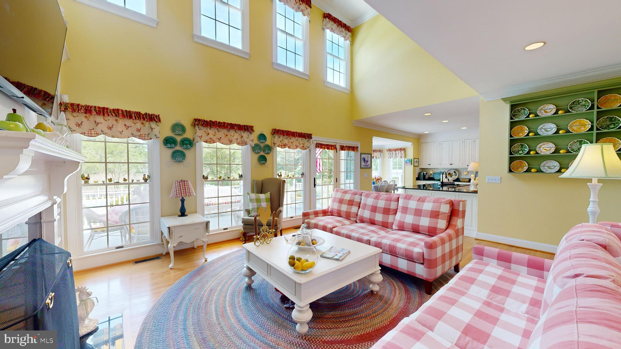 WAVERLY ISLAND ESTATES - Residential