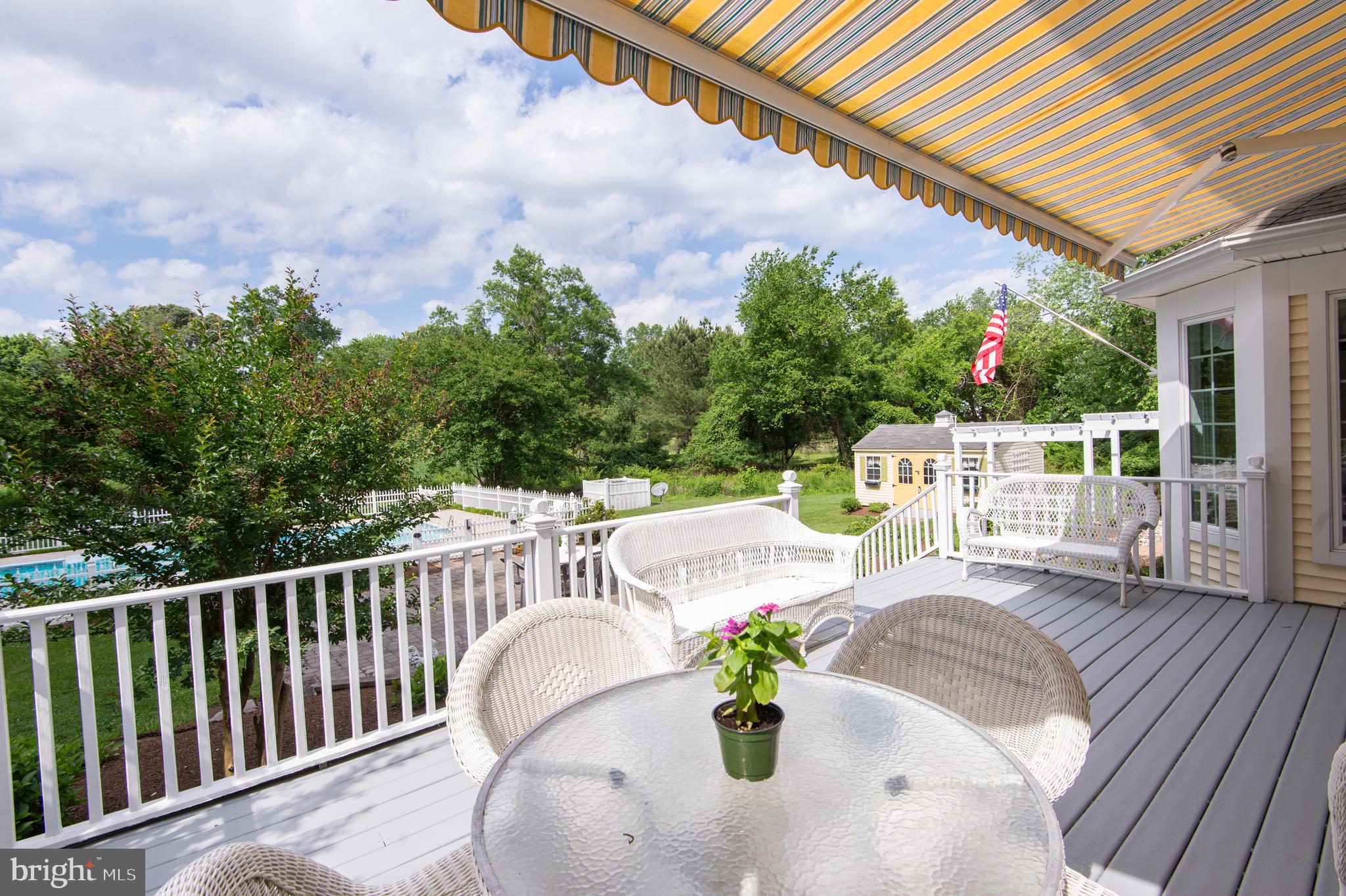 WAVERLY ISLAND ESTATES - Residential