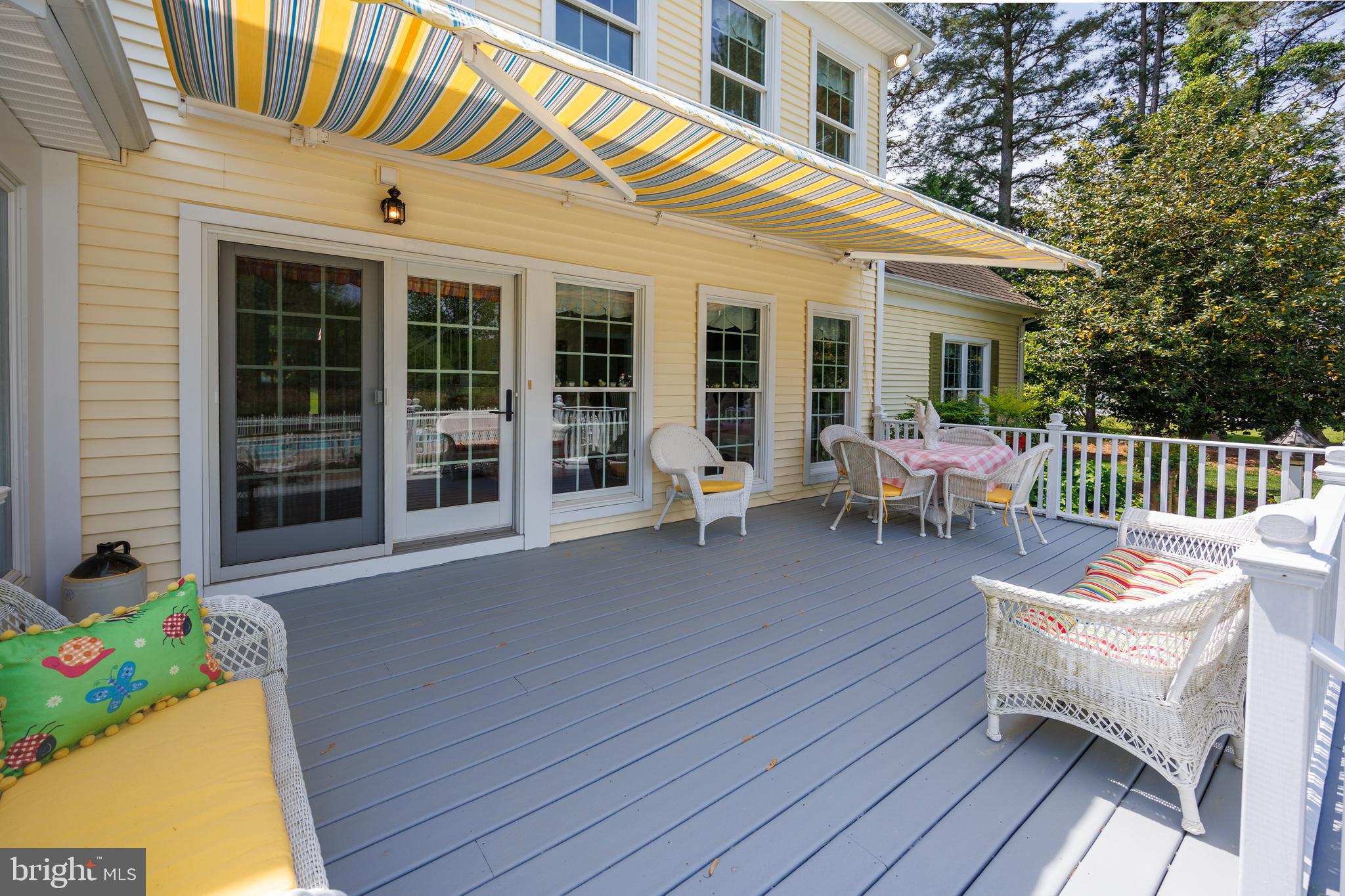 WAVERLY ISLAND ESTATES - Residential