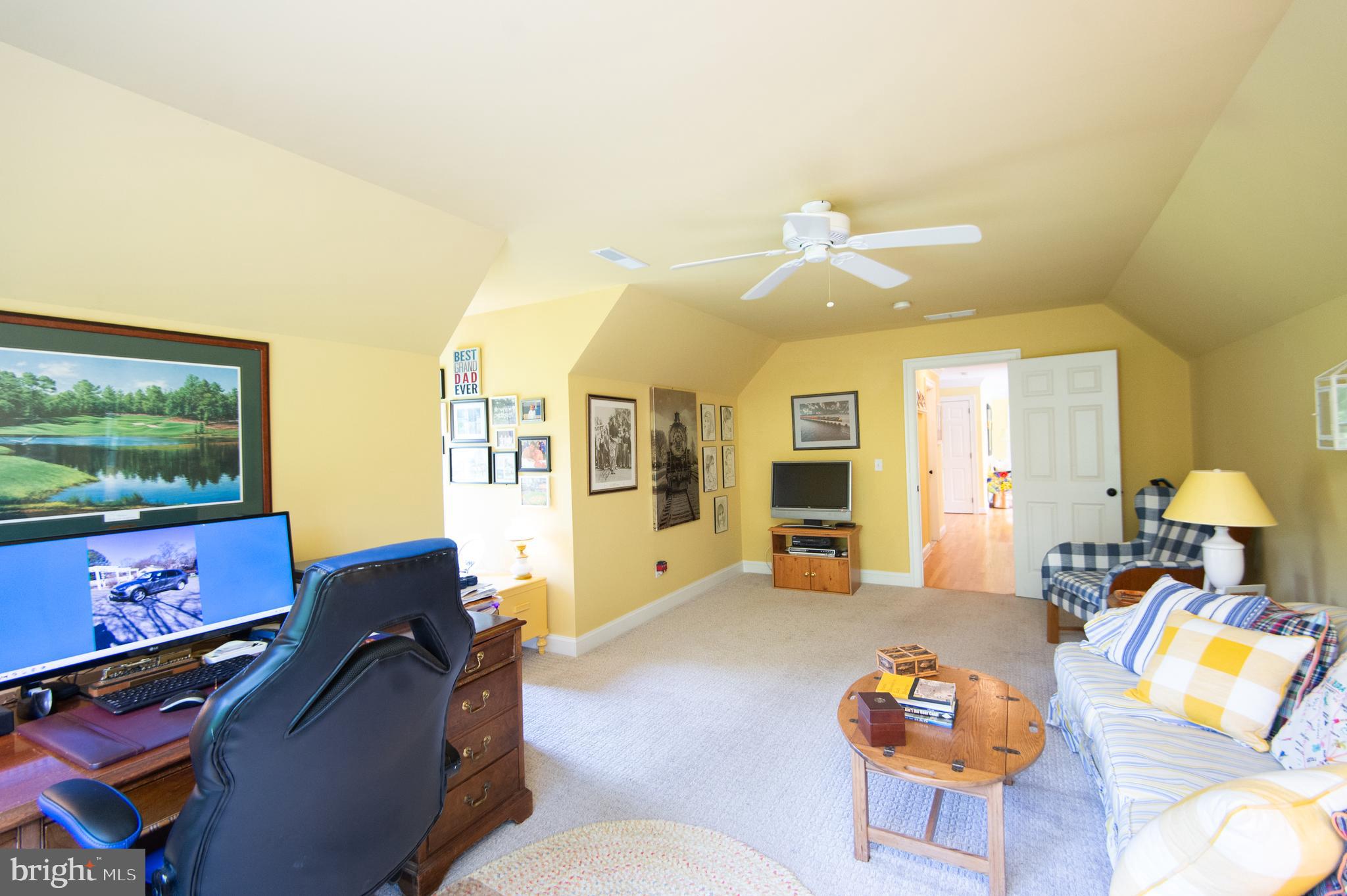 WAVERLY ISLAND ESTATES - Residential