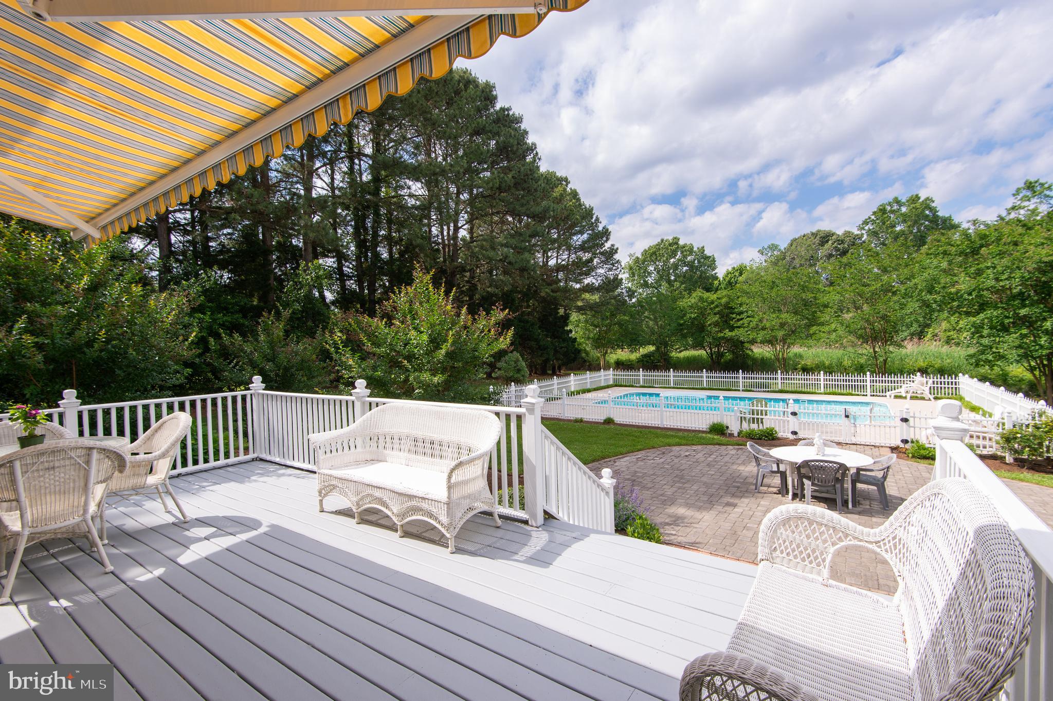 WAVERLY ISLAND ESTATES - Residential