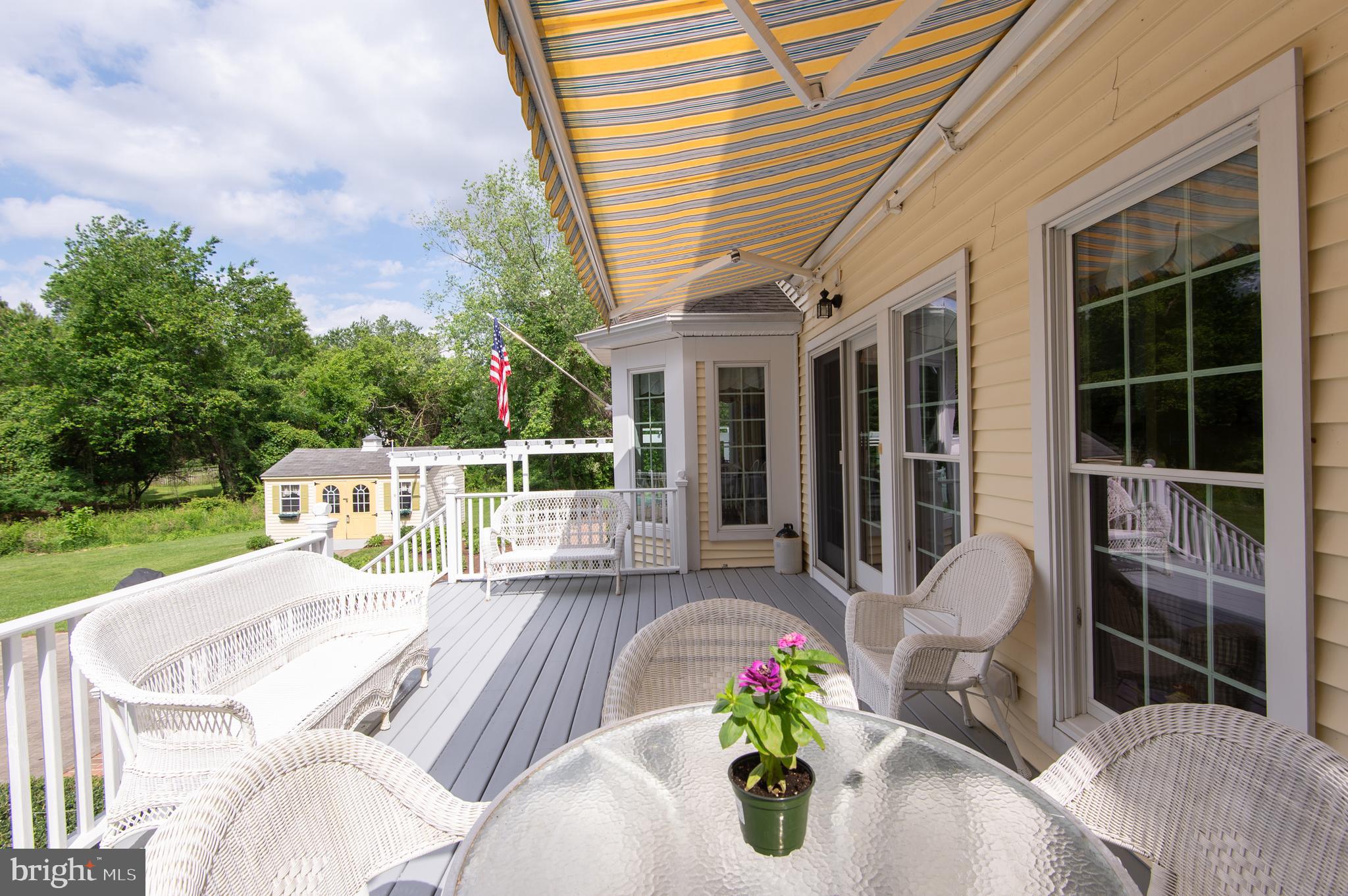 WAVERLY ISLAND ESTATES - Residential