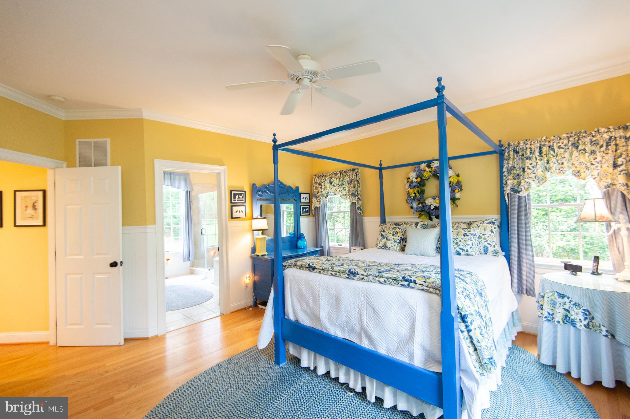 WAVERLY ISLAND ESTATES - Residential