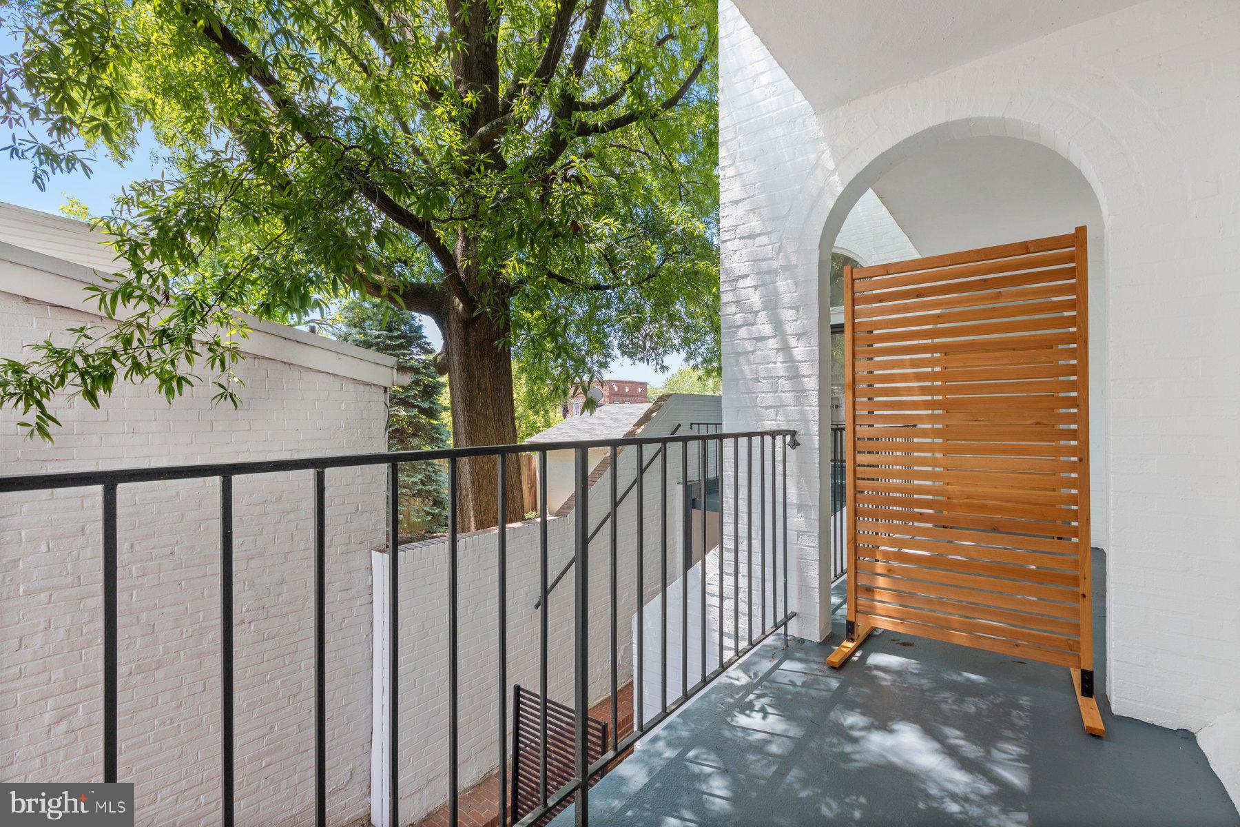 OLD TOWN ALEXANDRIA - Residential Lease