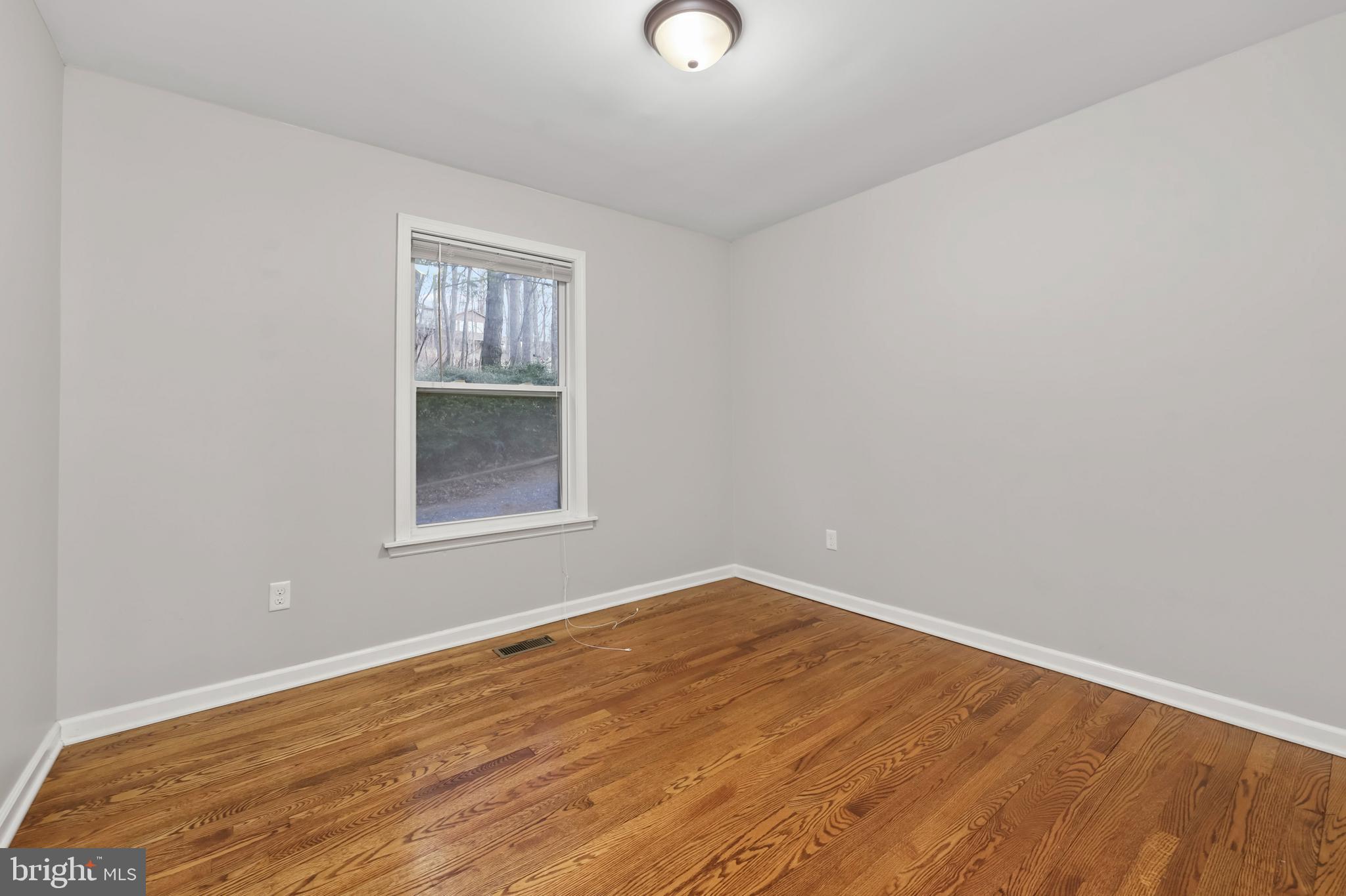 SKYLAND ESTATES - Residential