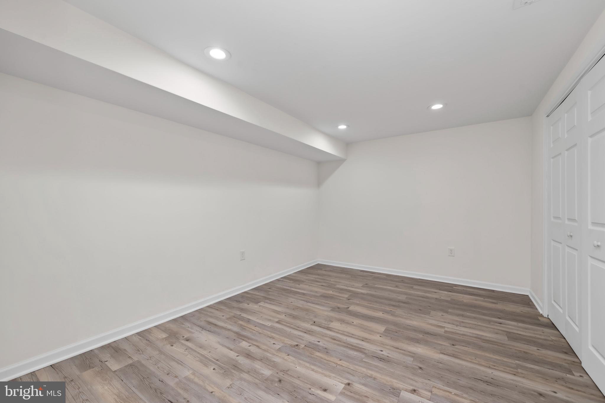 SKYLAND ESTATES - Residential