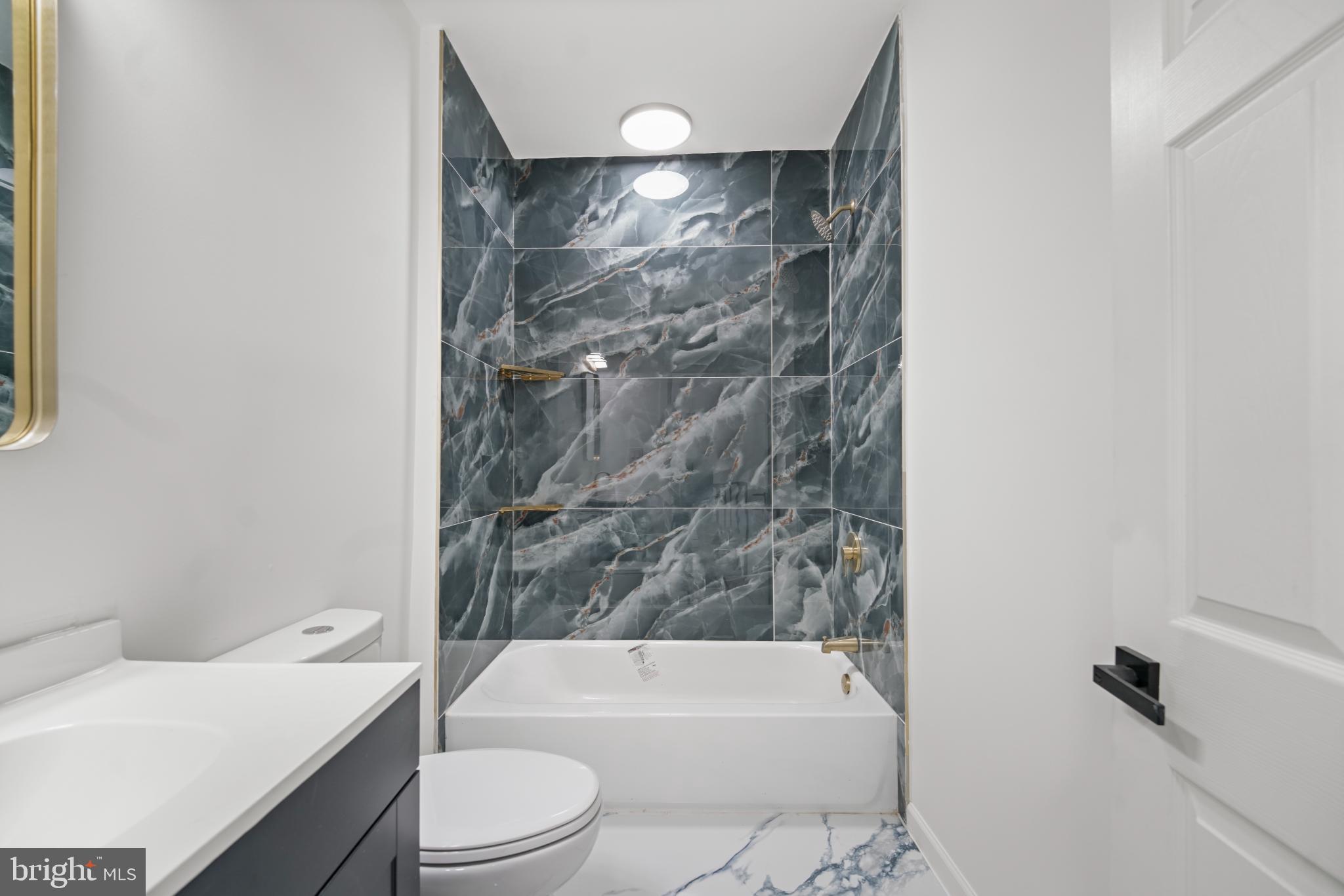 PHILADELPHIA - Residential