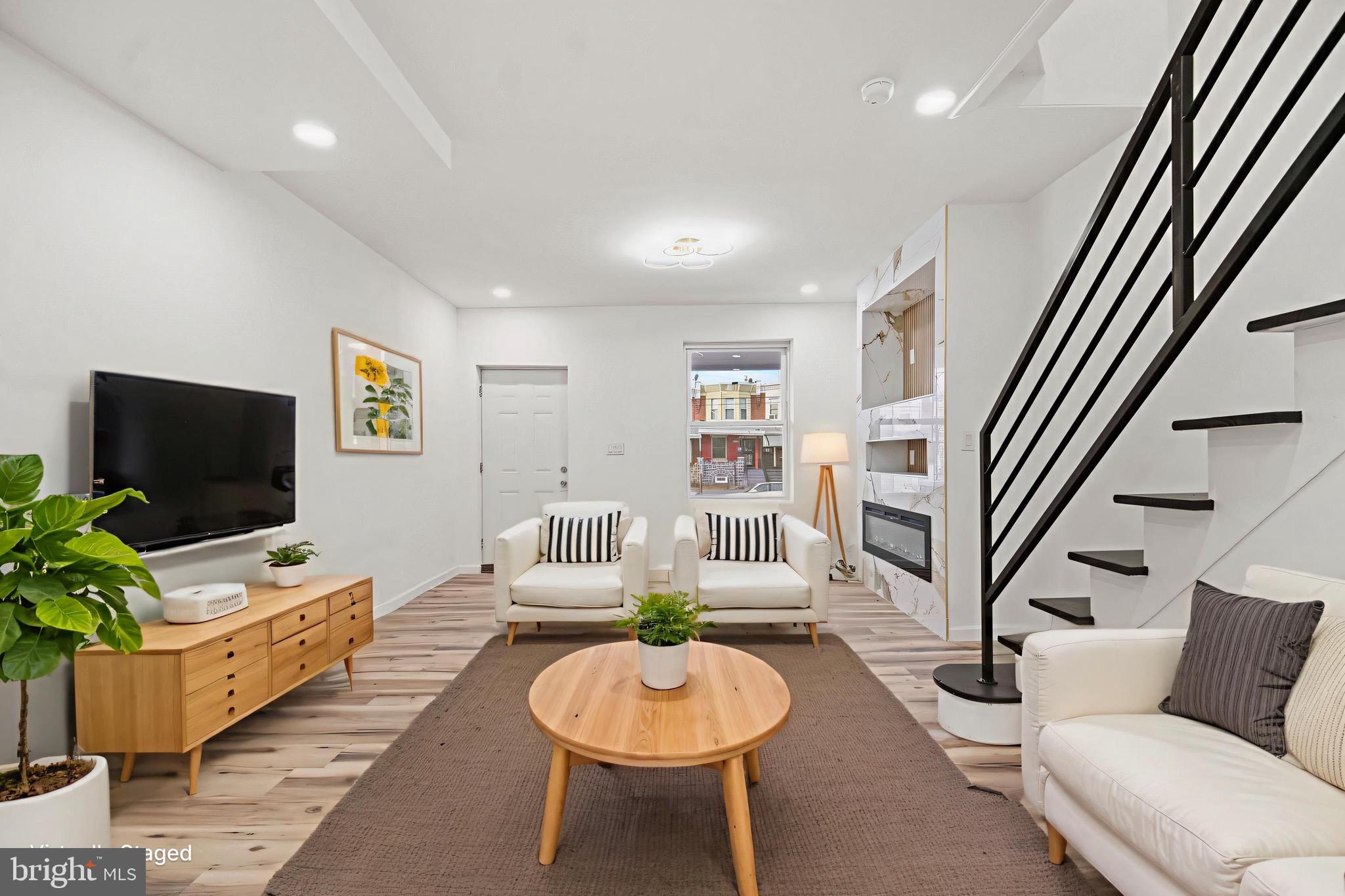 PHILADELPHIA - Residential