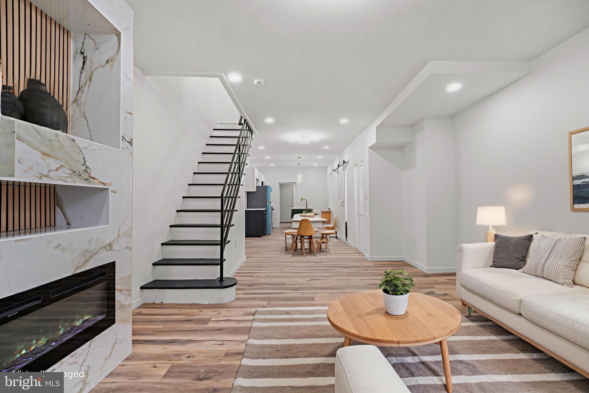 PHILADELPHIA - Residential