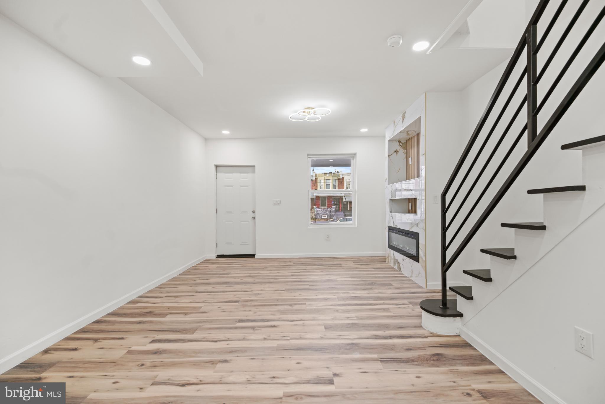 PHILADELPHIA - Residential