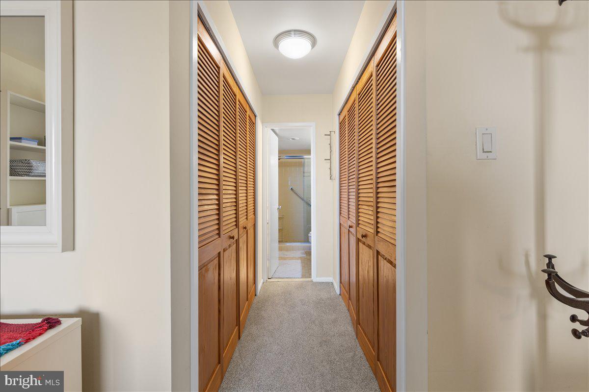 THE KENWOOD - Residential Lease