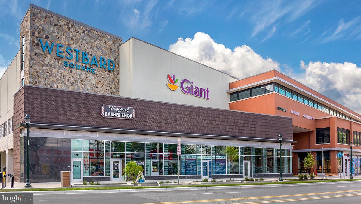 THE KENWOOD - Residential Lease