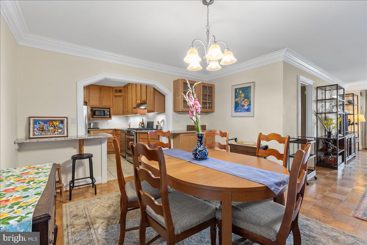 THE KENWOOD - Residential Lease