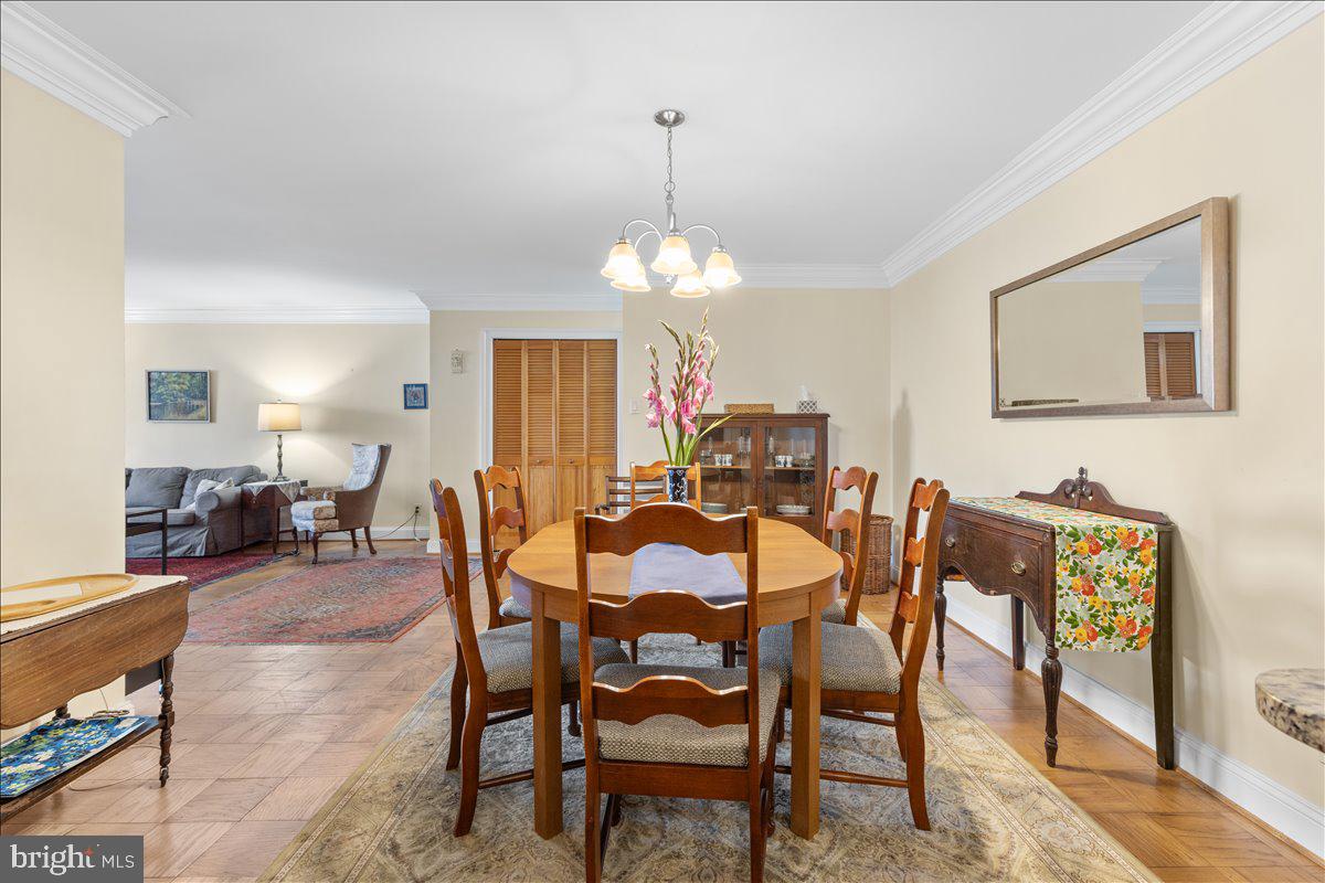 THE KENWOOD - Residential Lease