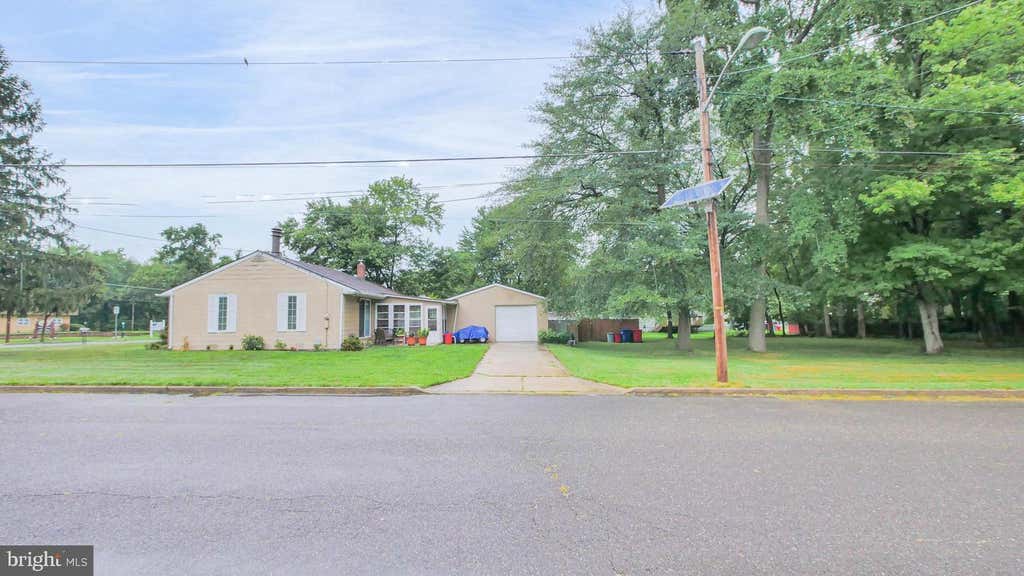 Photo of 100 Kennedy Boulevard, SOMERDALE, NJ 08083 (MLS # NJCD2124142)