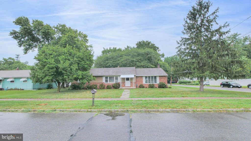 Photo of 100 Kennedy Boulevard, SOMERDALE, NJ 08083 (MLS # NJCD2124142)