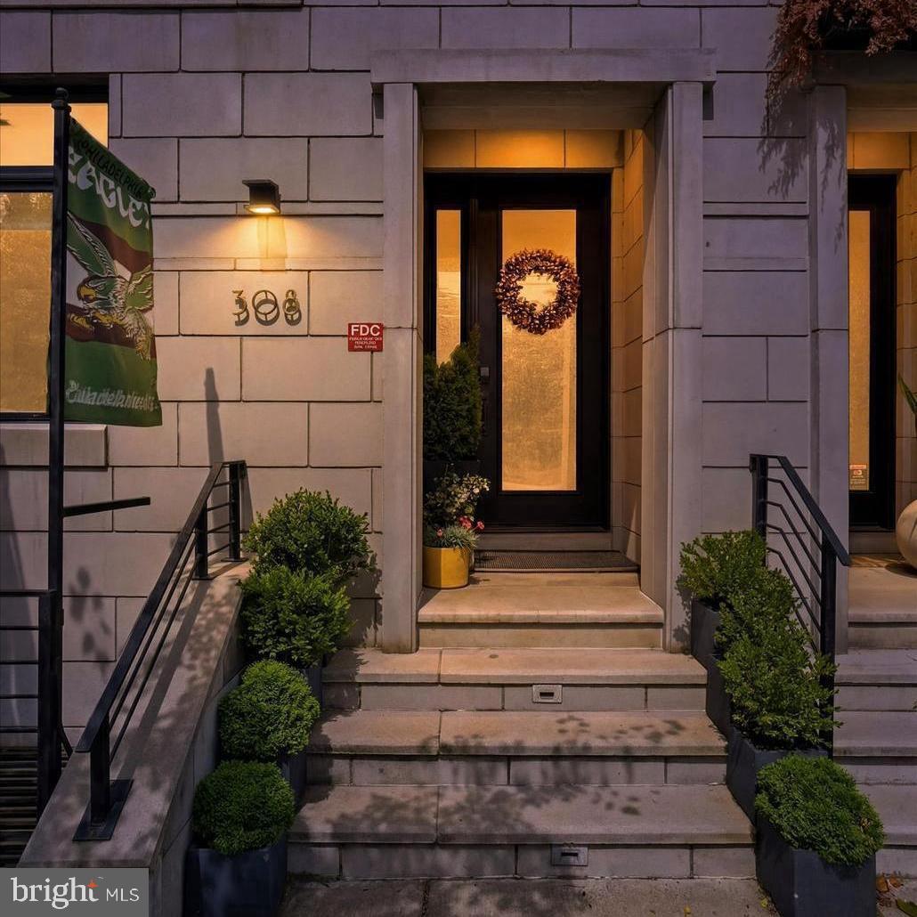 308 N 2ND STREET