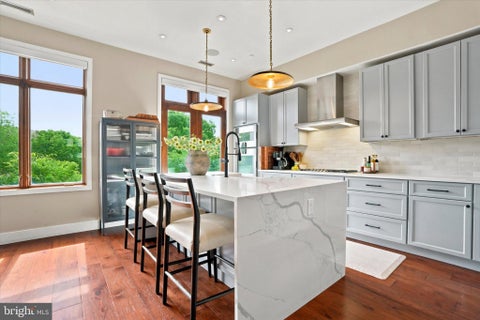 Photo of 308 N 2nd Street, PHILADELPHIA, PA 19106 (MLS # PAPH2643108)
