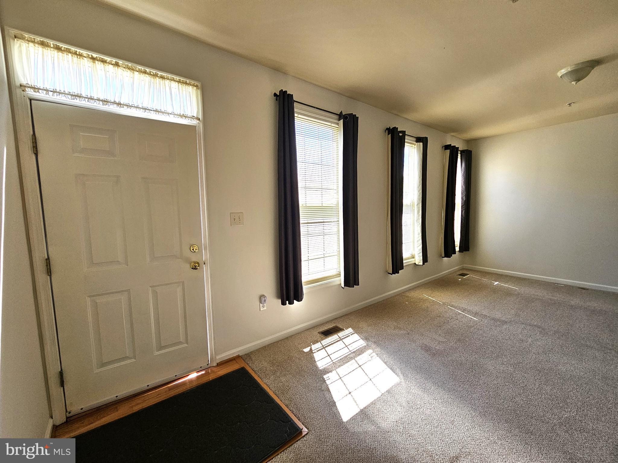 CARRIAGE HILL - Residential