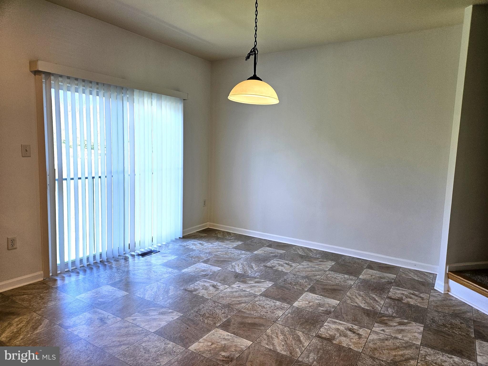 CARRIAGE HILL - Residential