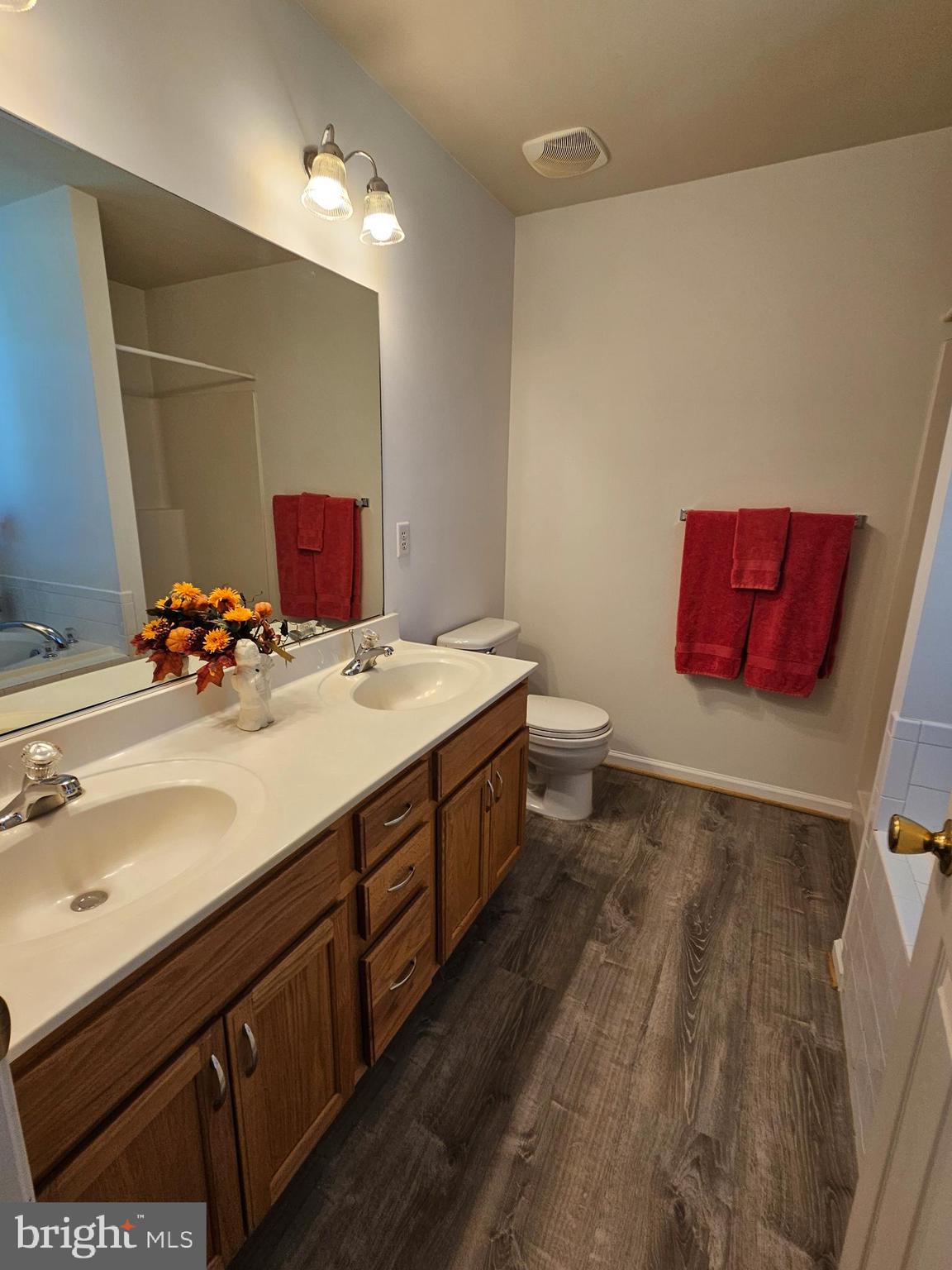 CARRIAGE HILL - Residential