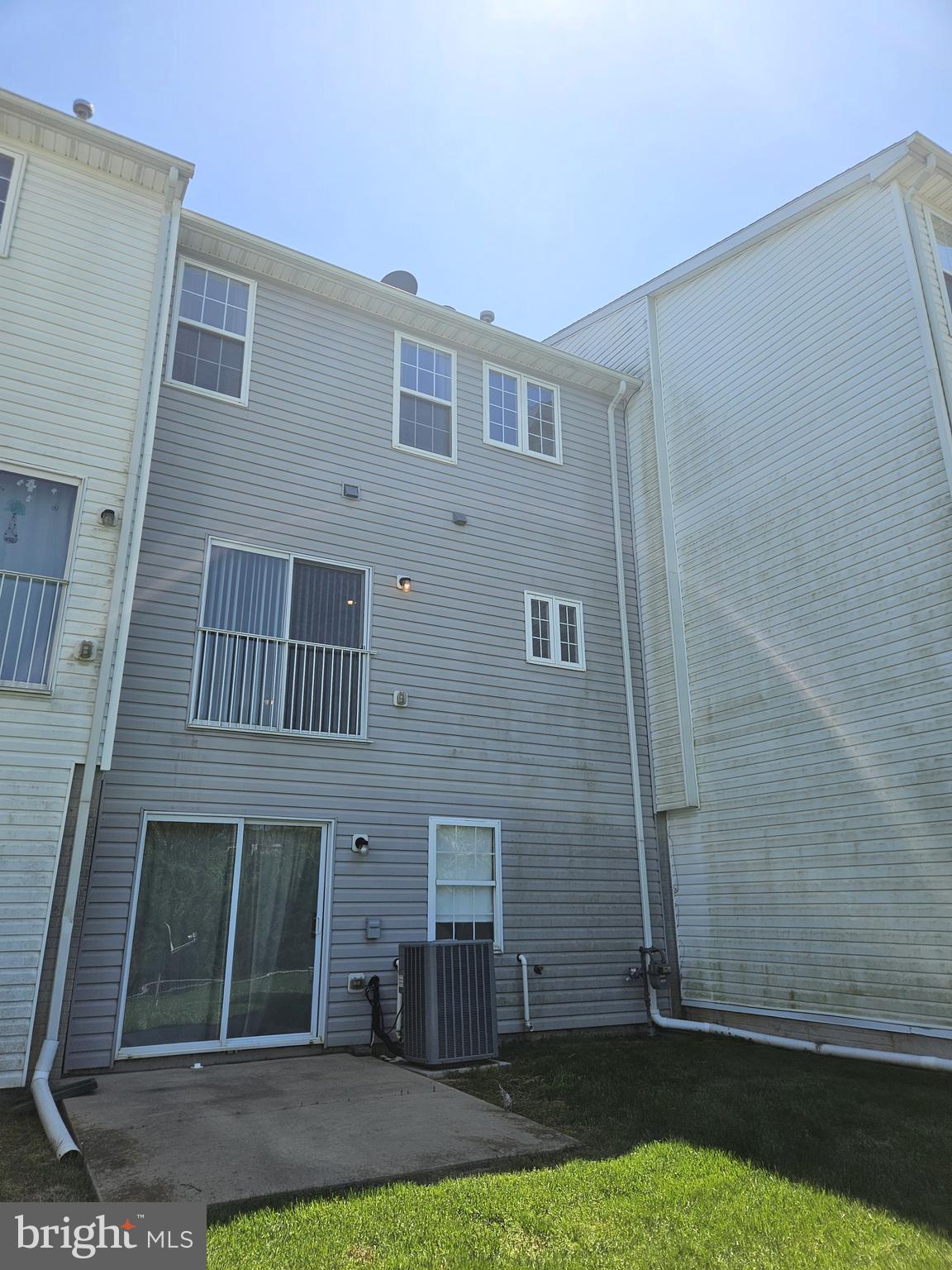 CARRIAGE HILL - Residential