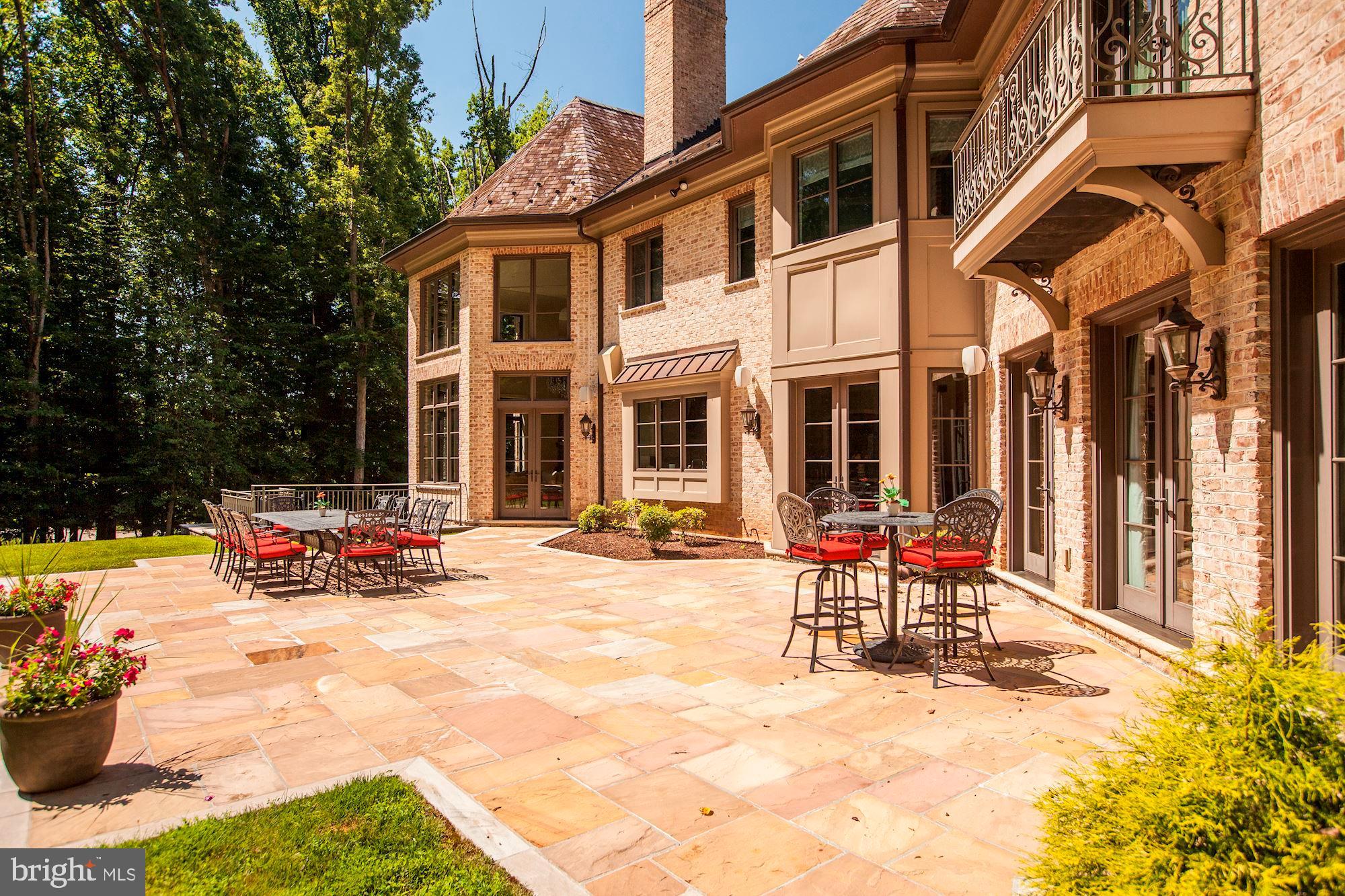 AVENEL - Residential