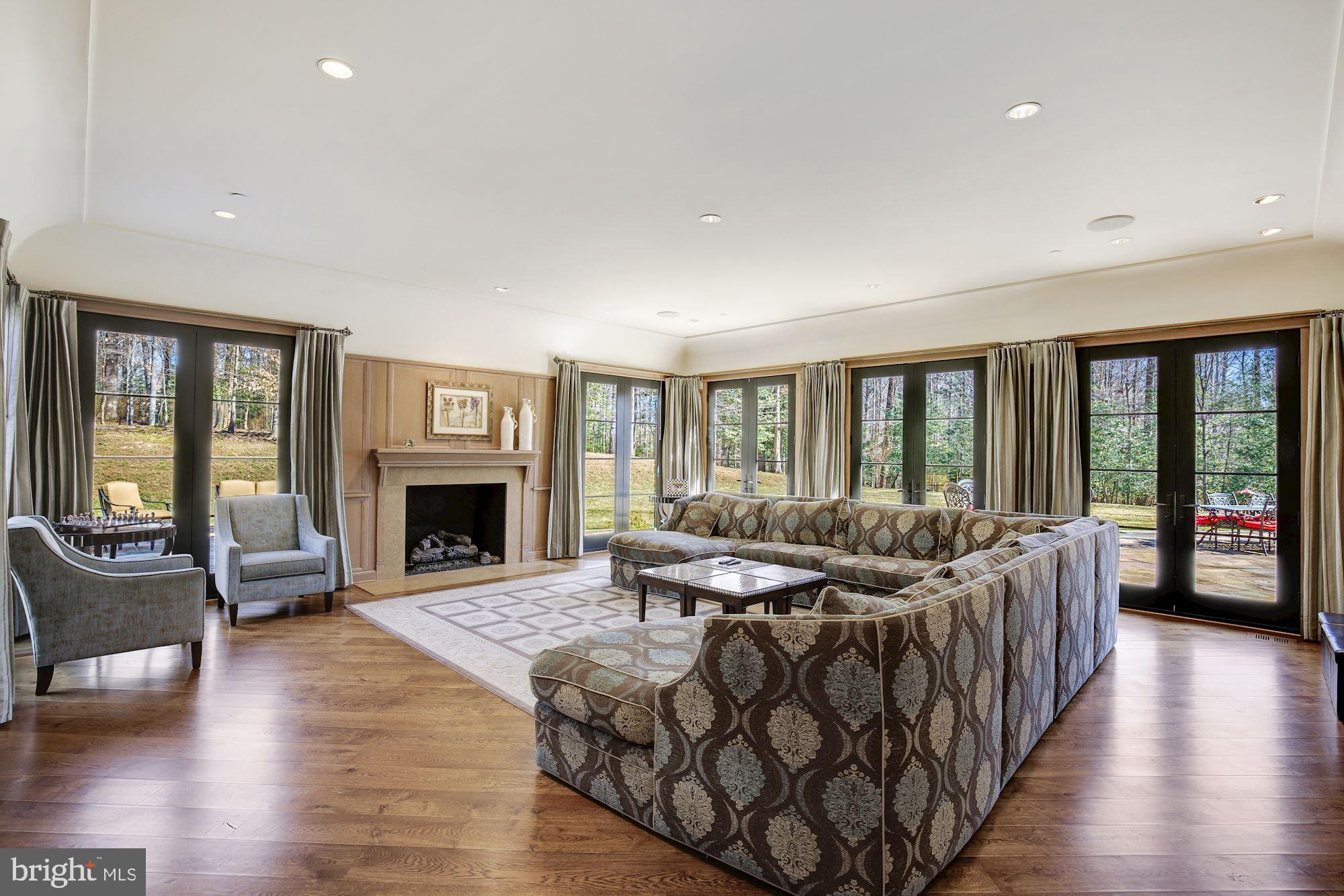 AVENEL - Residential