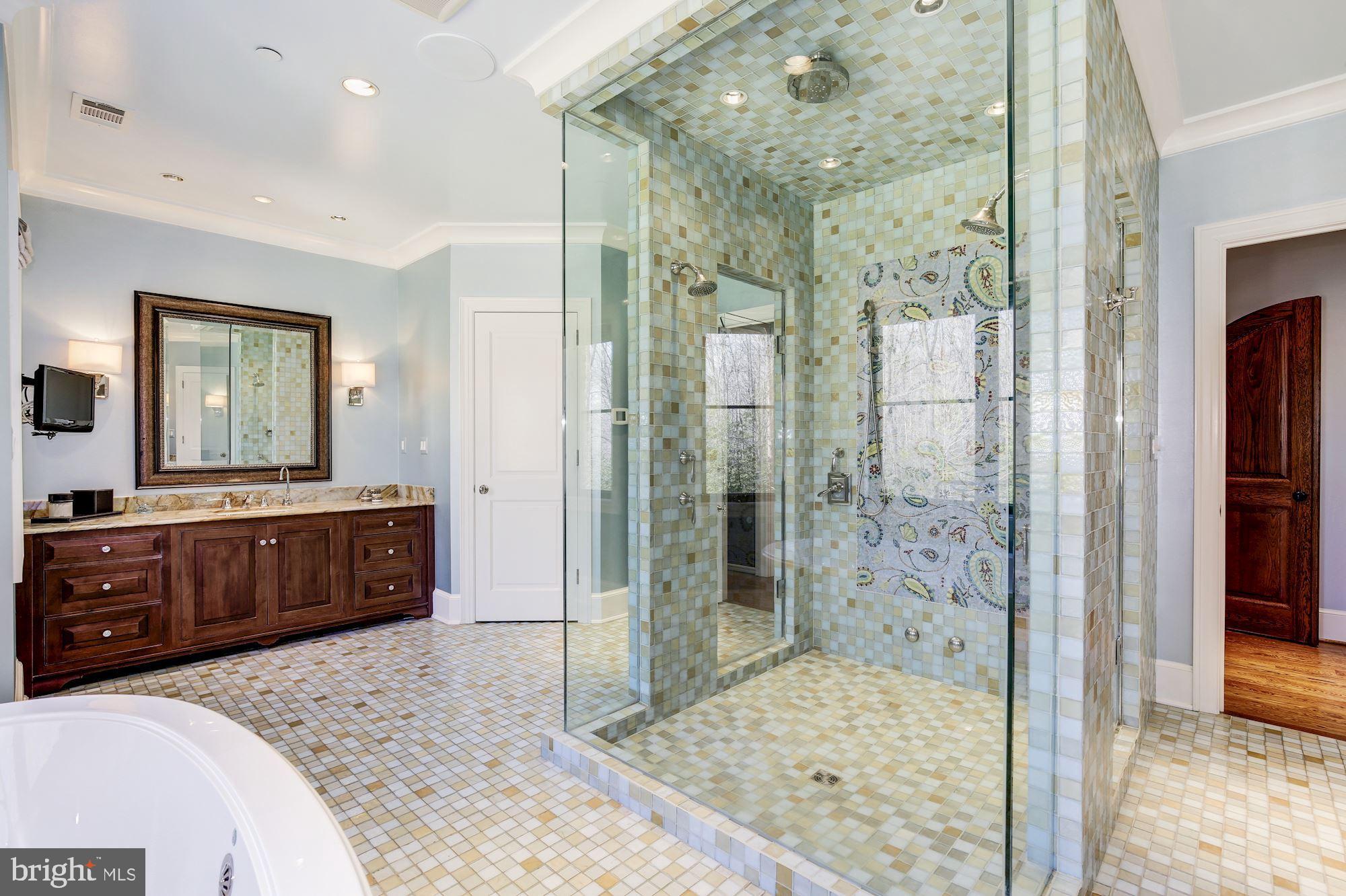 AVENEL - Residential