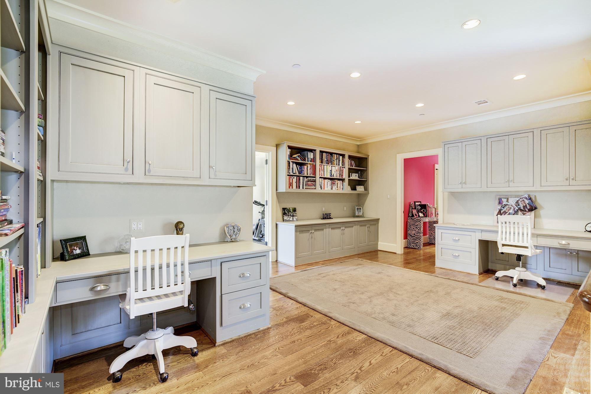 AVENEL - Residential