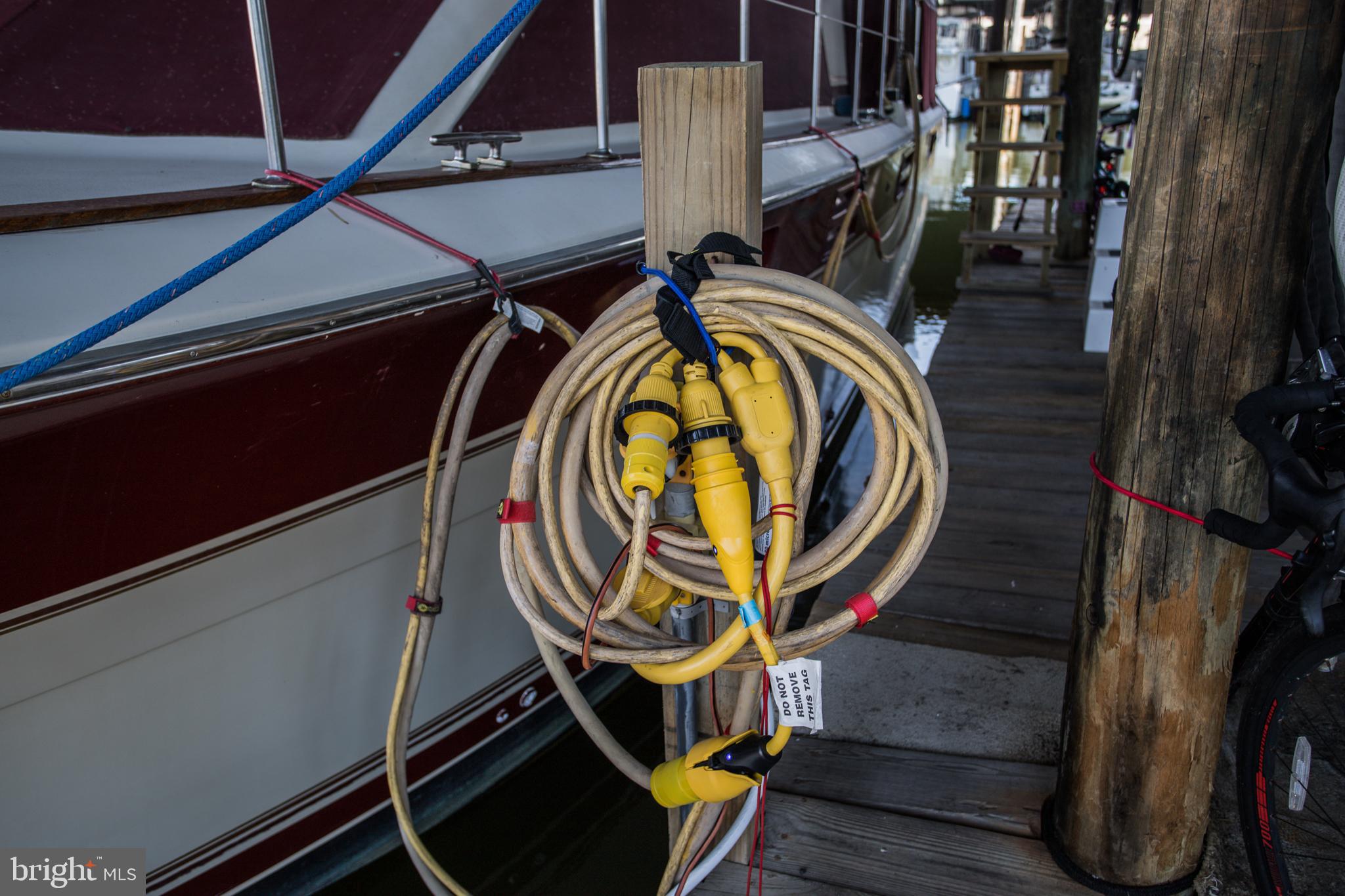 PINEY NARROWS - Residential
