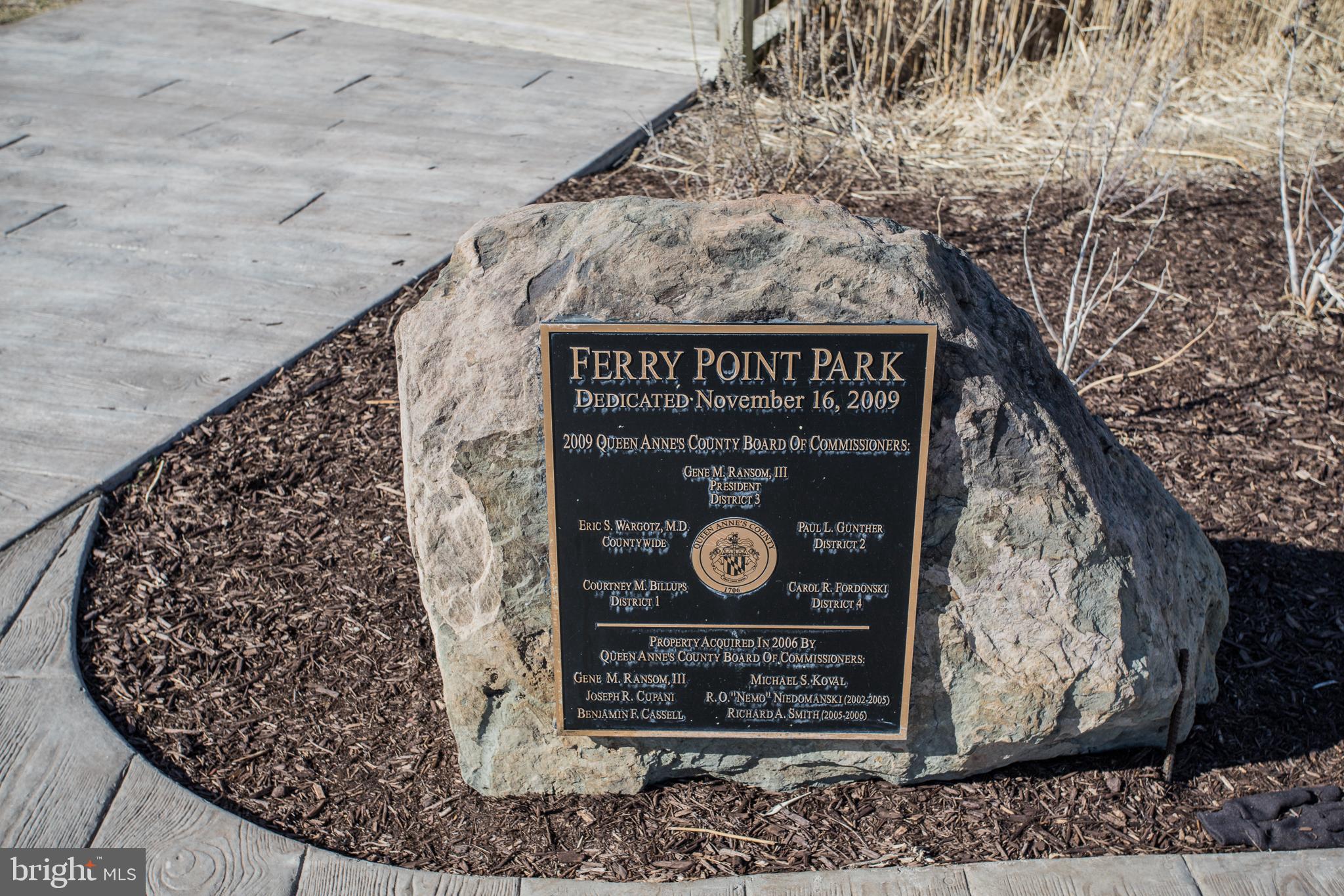 PINEY NARROWS - Residential