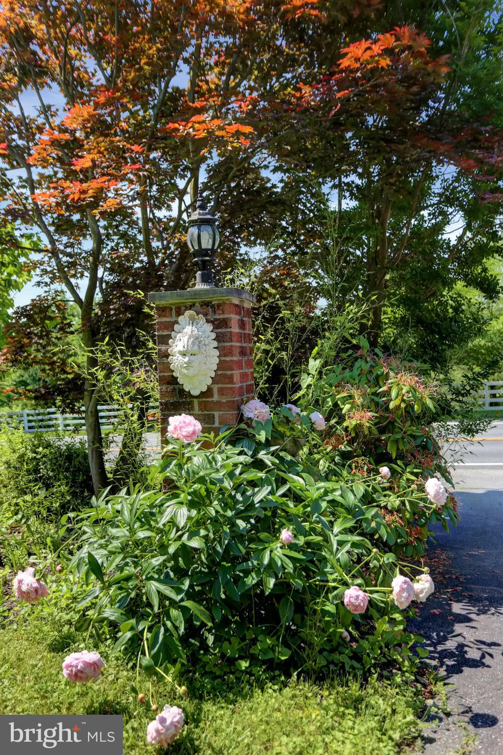 SHAWNEE VIEW - Residential