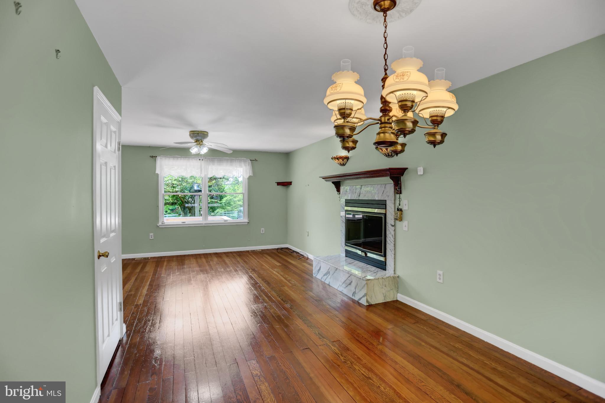 SHAWNEE VIEW - Residential