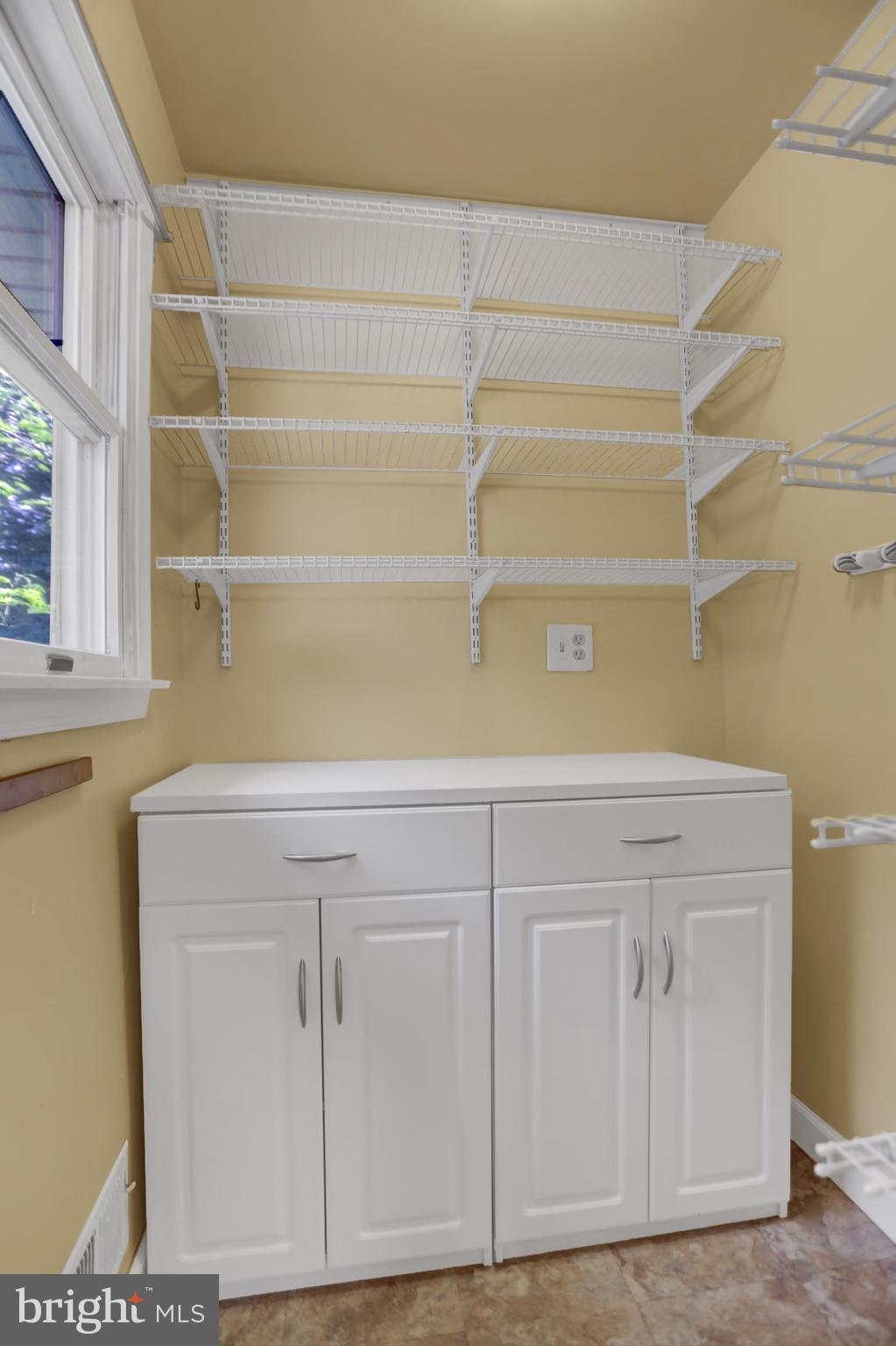 SHAWNEE VIEW - Residential