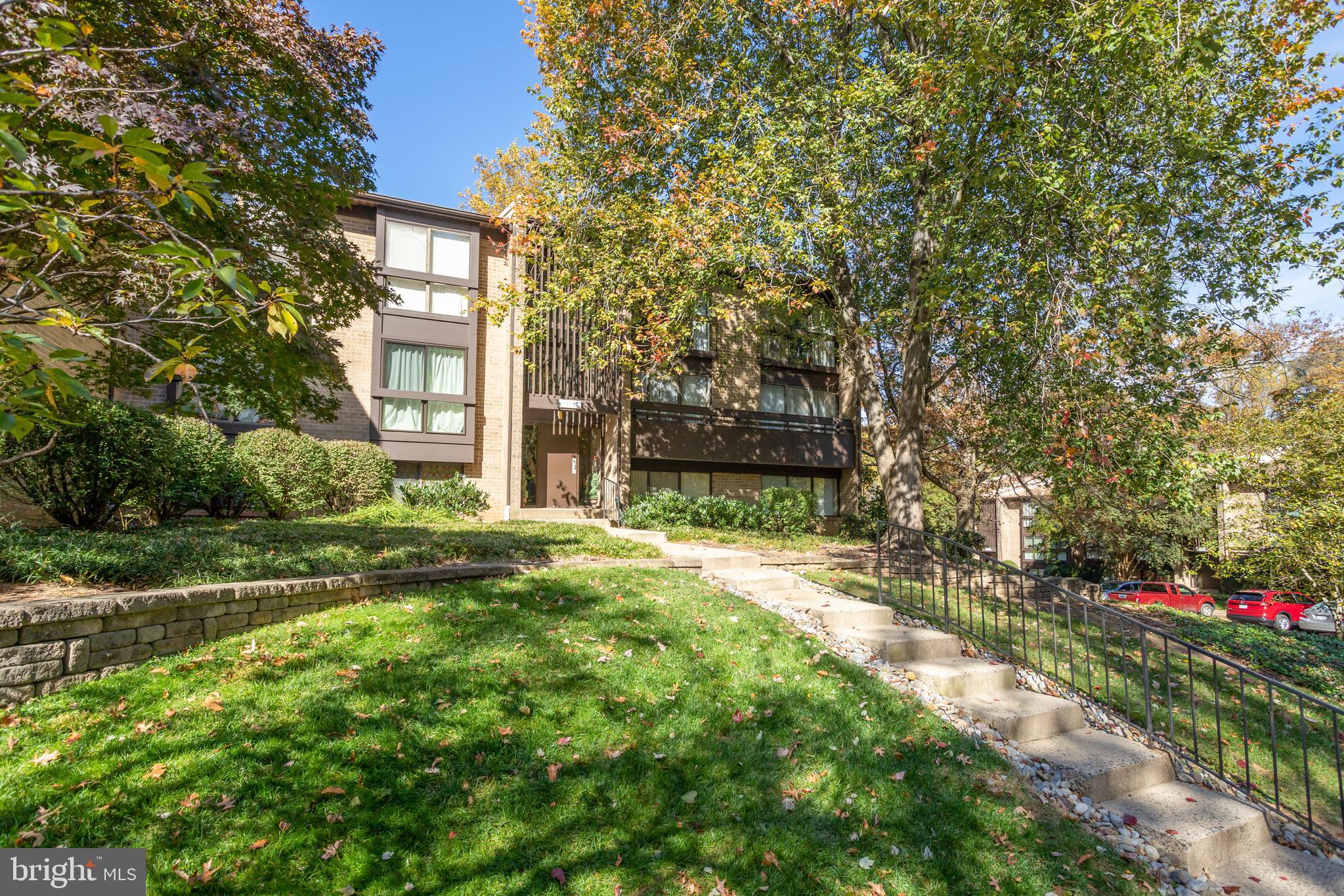 WOODWINDS TWO - Residential