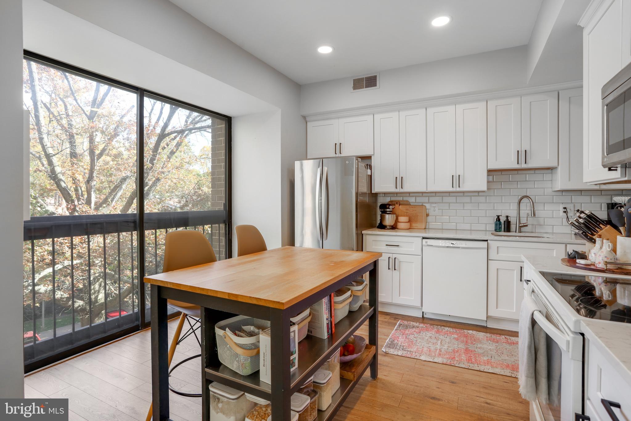 WOODWINDS TWO - Residential