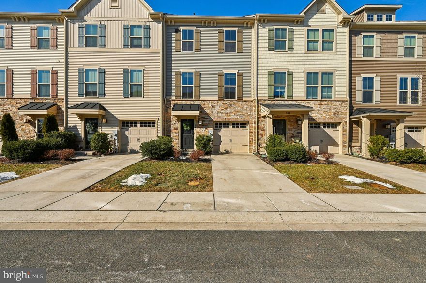 Don’t miss out on this charming 3-level townhome with 3 bedrooms and 2.5 bathrooms—perfect for modern living! The beautiful wood flooring in the kitchen and large granite island set the stage for stylish meals or studying, while stainless steel appliances make cooking a breeze. Step out onto the balcony for a relaxing sunset or to entertain guests. Upstairs, the cozy carpeted bedrooms provide a peaceful retreat, with the primary suite offering a private bathroom featuring double sinks and a stand-up shower. Plus, the added convenience of laundry on the same level as the bedrooms is a game-changer! With an attached front-entry 1-car garage and extra driveway space, this home checks all the boxes. Move fast—this gem won’t last long!