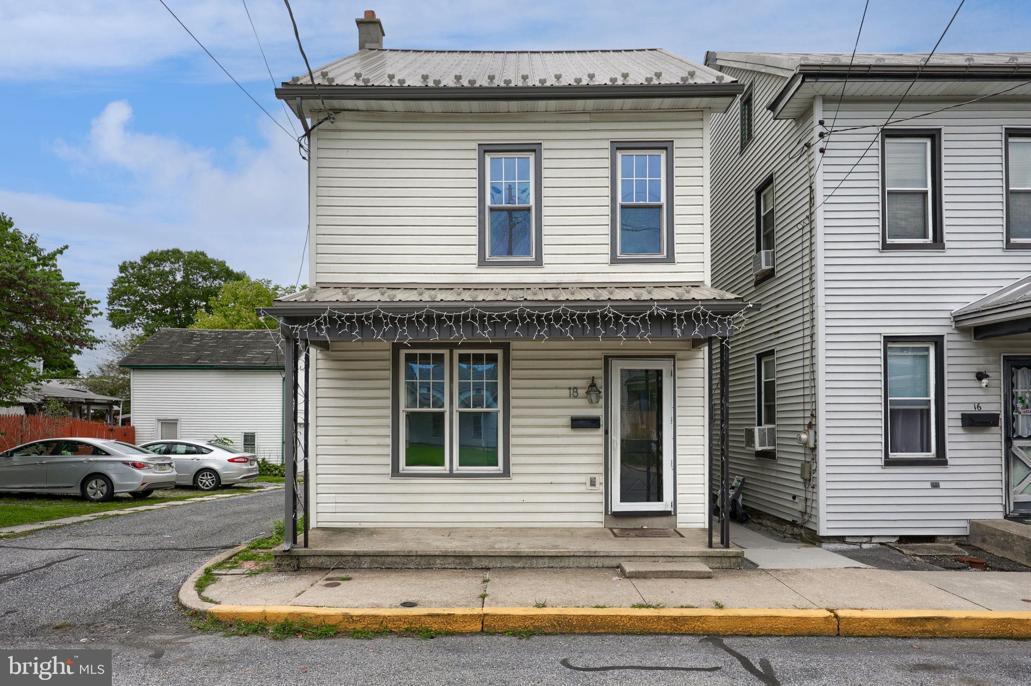 18 E MAPLE AVENUE