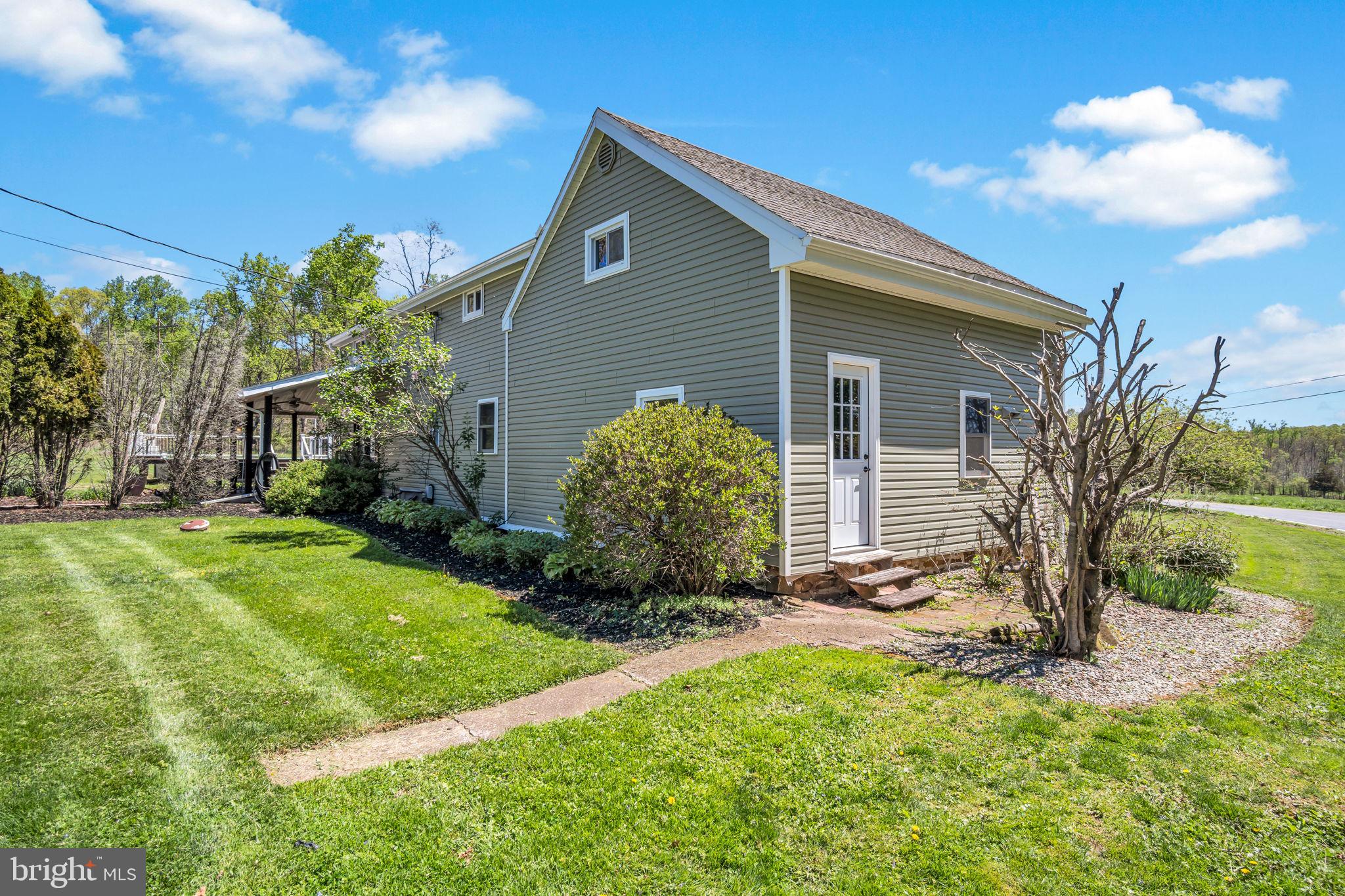 465 MT AIRY ROAD