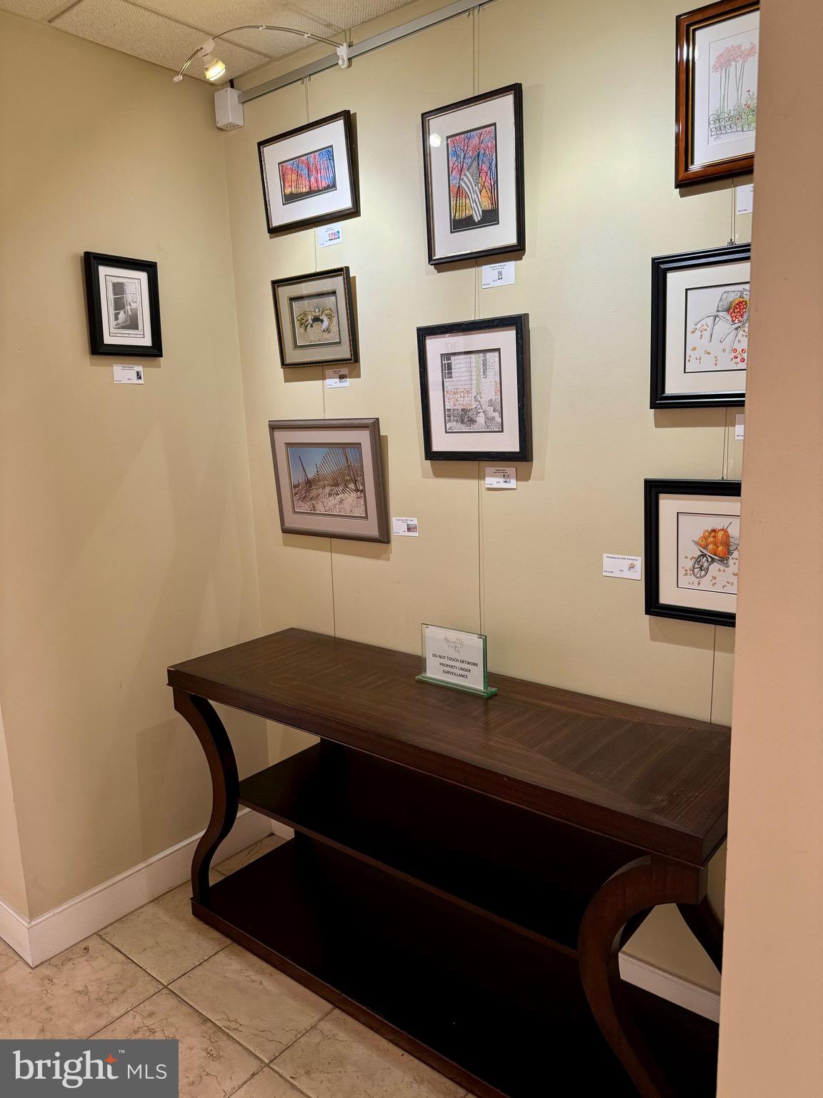 HORIZON ON THE BAY CONDO - Residential